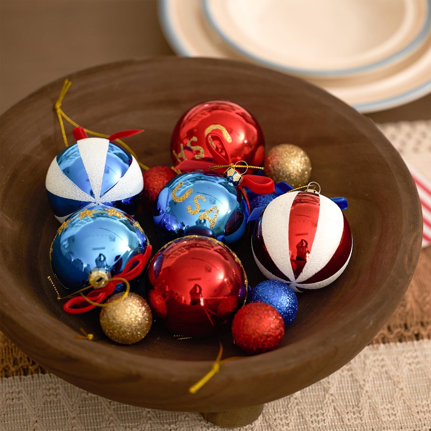 DN DECONATION 4th of July Tree Patriotic Decorations Red White and Blue Hanging Decor Balls with USA Stars & Glitter, Memorial Independence Day Decorations Party, Summer Gift 12 Pcs Shatterproof