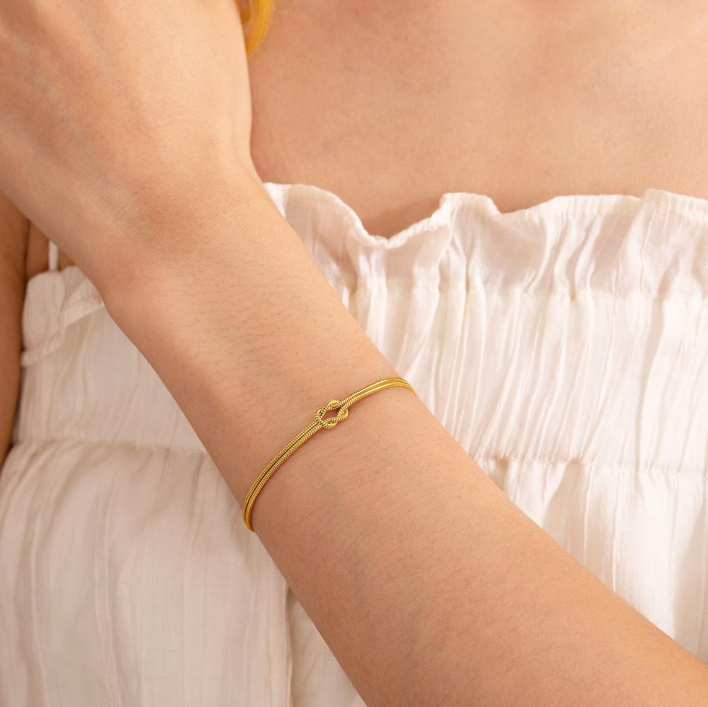 GRCLD Matching Bracelets for Couples Love Knot Bracelet Pinky Promise Soulmate Relationship Friendship Bracelets Forever Infinity Jewelry Gifts for Women Teen Her Him (FRIEND-G)