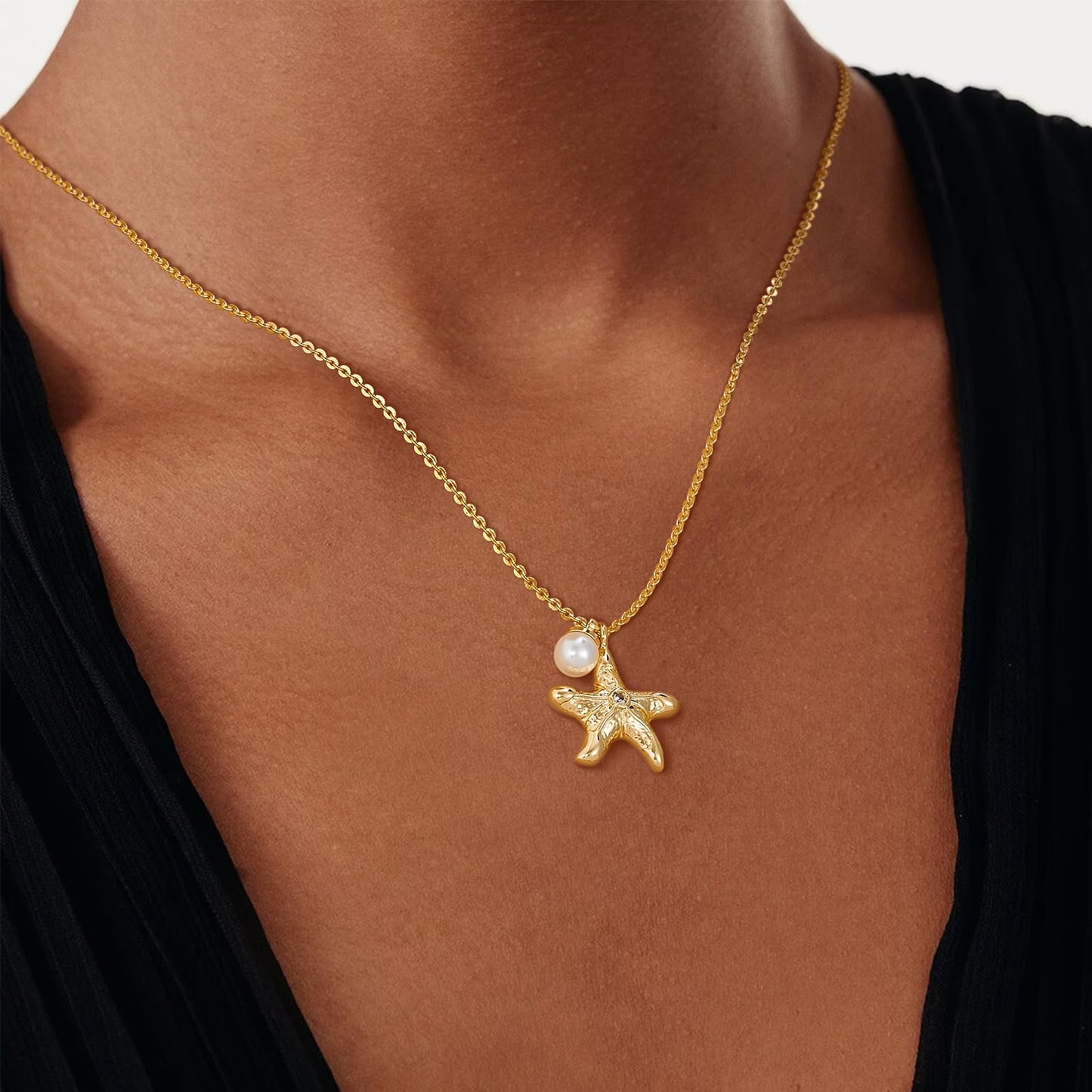 MEVECCO Dainty Gold Starfish Pearl Pendent Necklace for Women 18K Gold Plated Beach Cute Starfish Necklace Pearl Boho Handmade Ocean jewelry