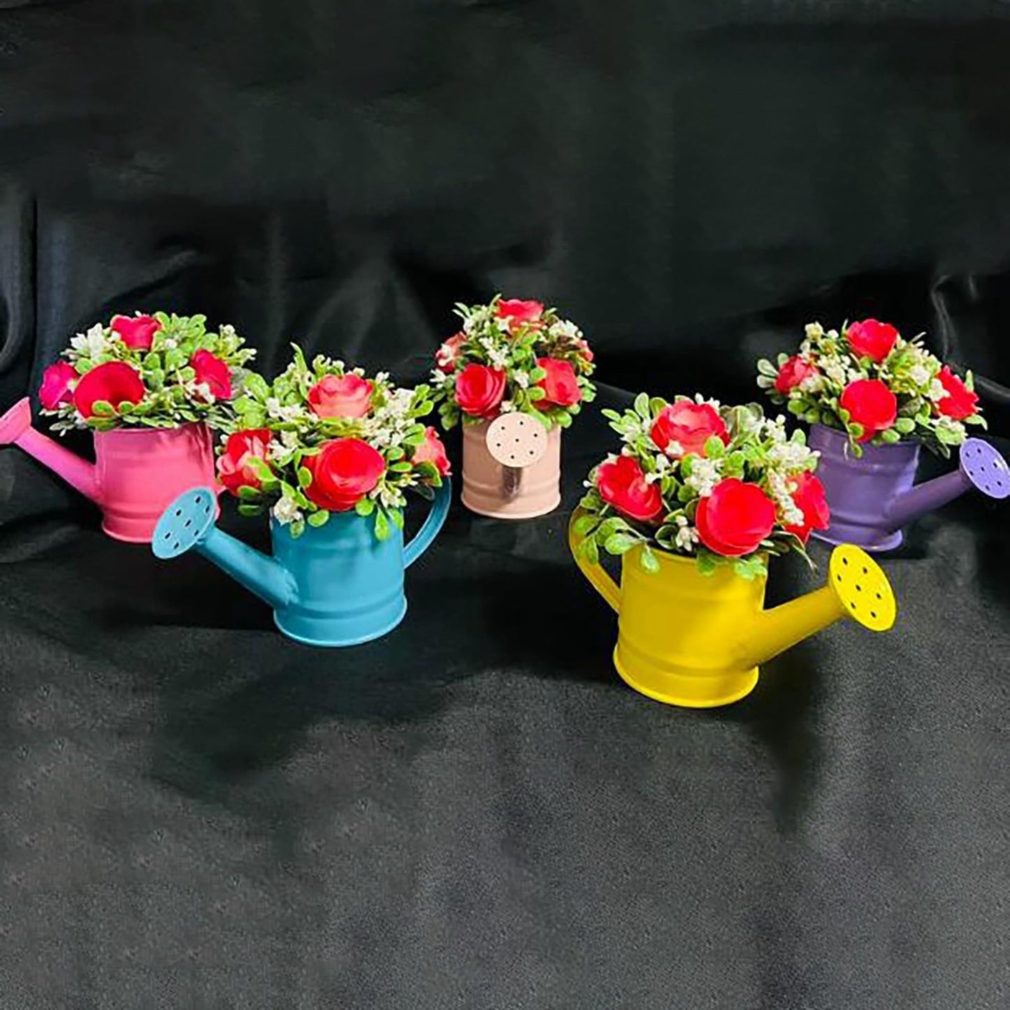 Watering Can, 1L Metal Flower Garden Watering Can, Lightweight Durable Decorative Gardening Tool for Outdoor Indoor Plants Lawn Garden (Dark Pink)