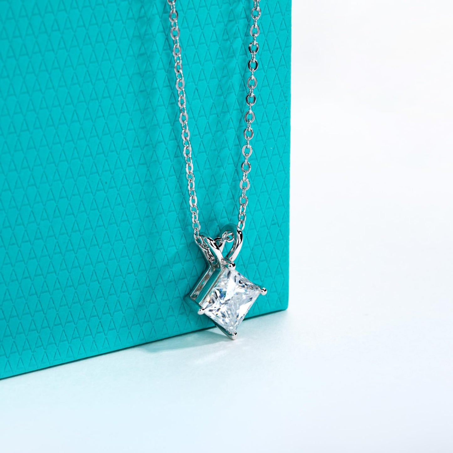 AnuClub Princess Cut Moissanite Pendant Necklace 2CT D Color VVS1 925 Sterling Silver Everyday Wear Necklace for Women Wife Her with Certificate, 40+2+3cm Adjustable Chain