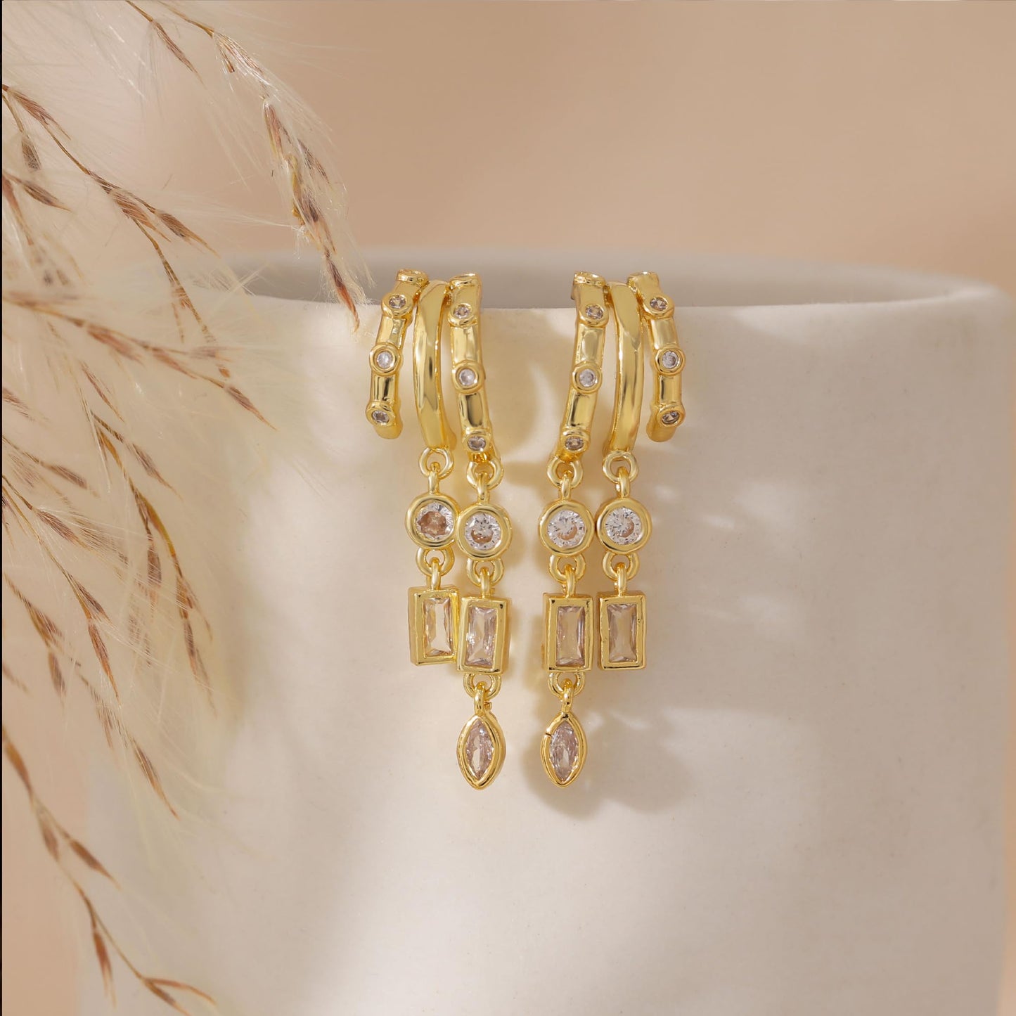 SELSHE Gold Earrings For Women, Dangle Earrings 14K Gold Plated Huggie Chain Earring For Women Trendy Unique Small Hoop Earring Dainty Long Drop Tarnish Free Gold Jewelry Jewelry