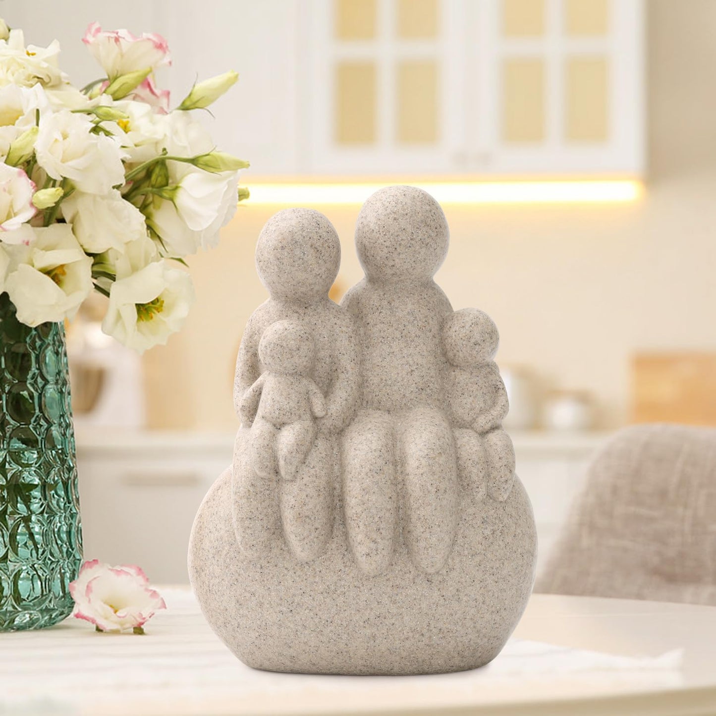 UDKKMK Family of Four Resin Statue, Parents and Kids Sitting on Rock Figurine, Home Decor for Shelf Table Office Bedroom, Gift for Mom Dad Or Wife (Sandstone)