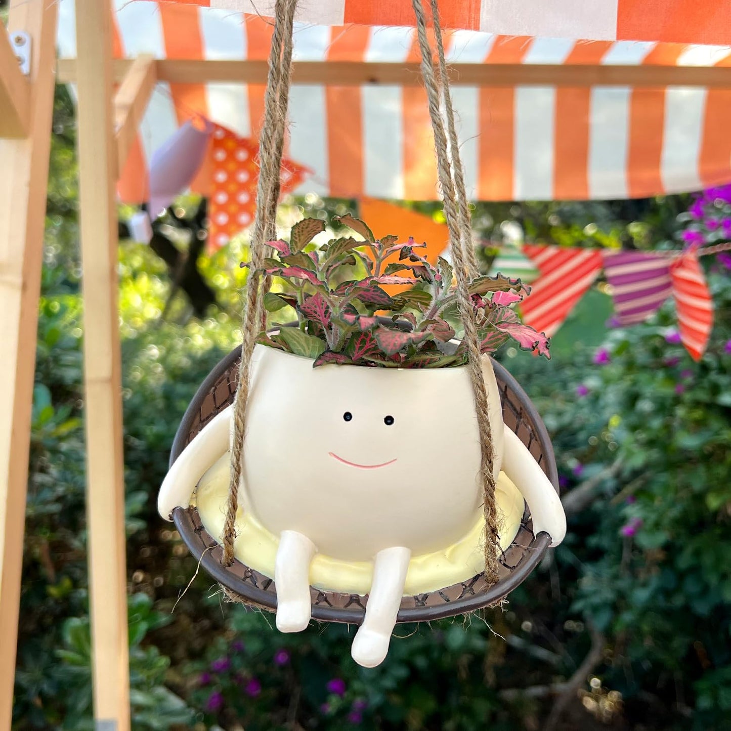 UMESONG Hanging Swing Chair Planter Pot Smiley Face Planter for Indoor Outdoor Plant Cute Head Resin Flower Pots for String of Pearls Plant Live Unique Gift IdeaI for Mother Day, Christmas (Large)