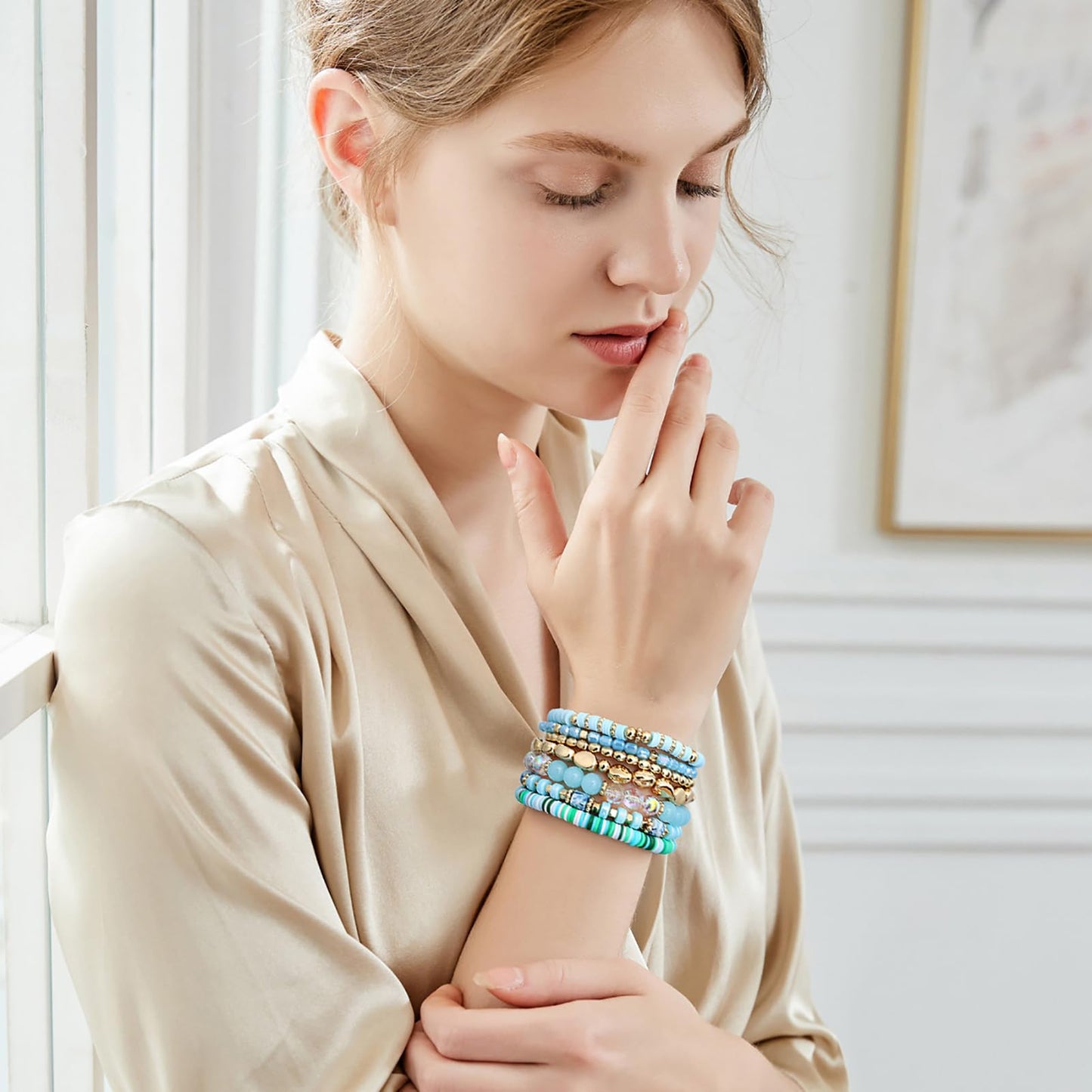 GOOJIDS Surfer Heishi Clay Bead Bracelets for Women Bohemian Stackable Gold Plated Beaded Stretch Bracelets Elastic Layering Friendship Bracelets Set Boho Jewelry