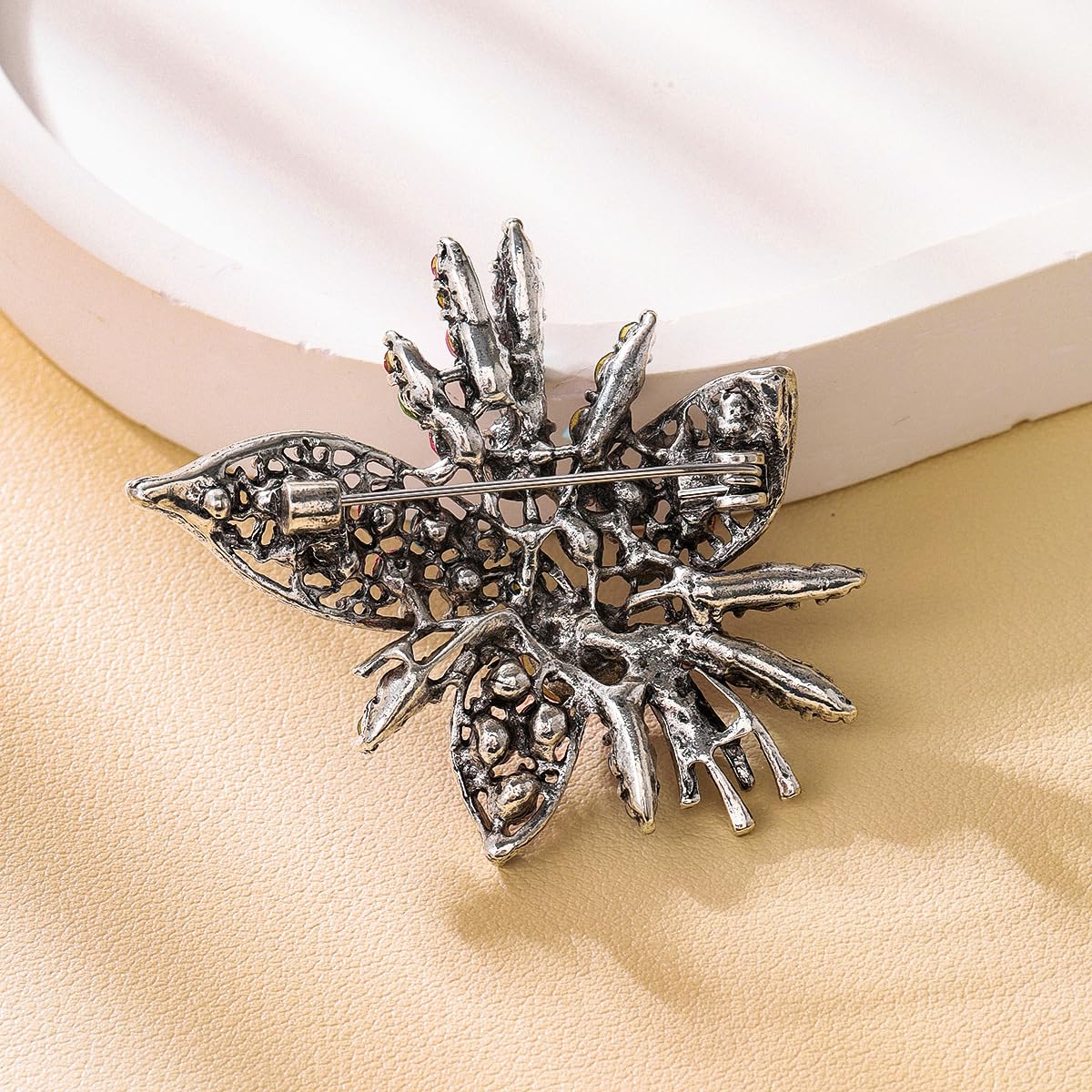 Rhinestone Sunflower Brooch Pin for Women Red Black Purple Large Flower Broochs Snowflake Brooch Marquise Wreath Brooches Jewelry (Purple brooch E)