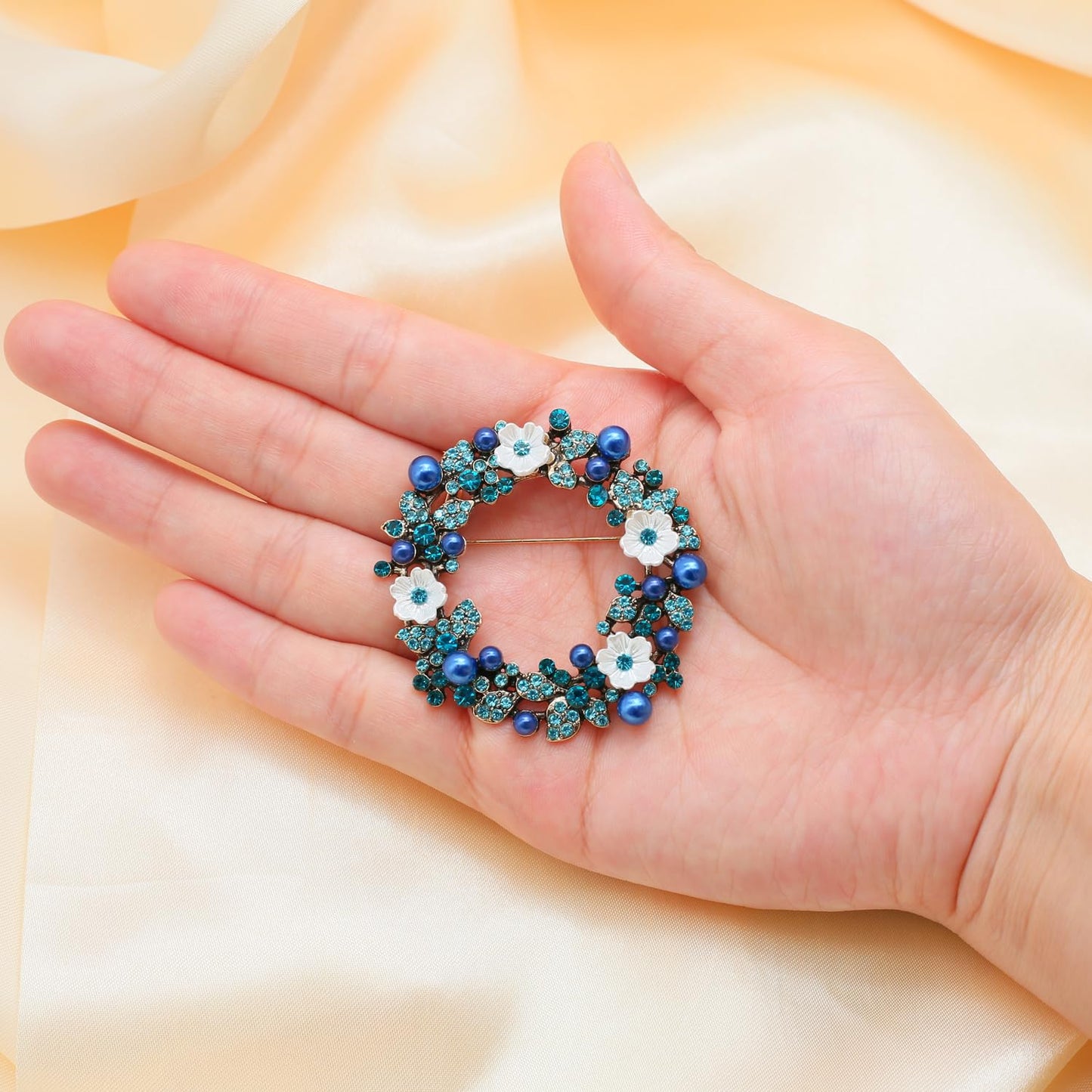 Vancy Utopia Flower Wreath Rhinestone Brooch Crystal Brooches for Women Pin Wedding Fashion Brooches Jewelry Accessories,Women Gift