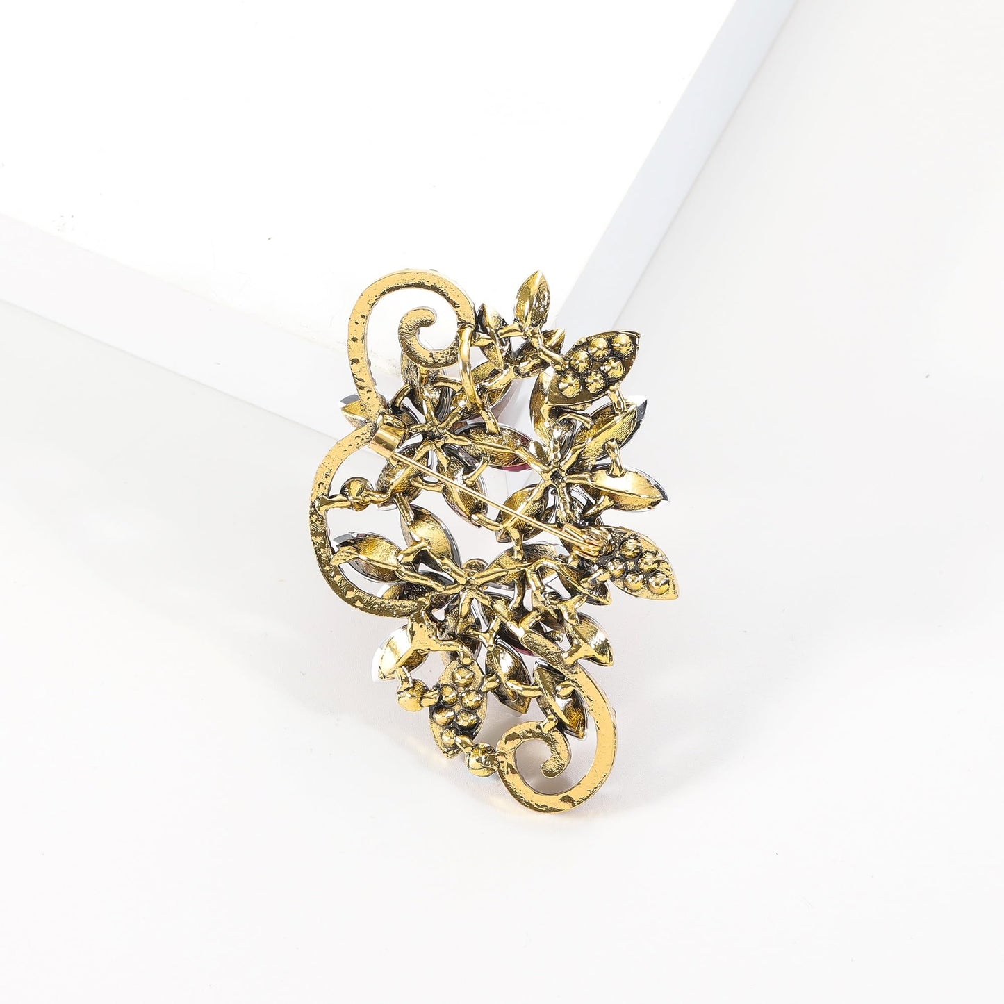 YOQUCOL Vintage Red Austrian Crystal Rhinestone Flower Shape Brooch Pin For Women