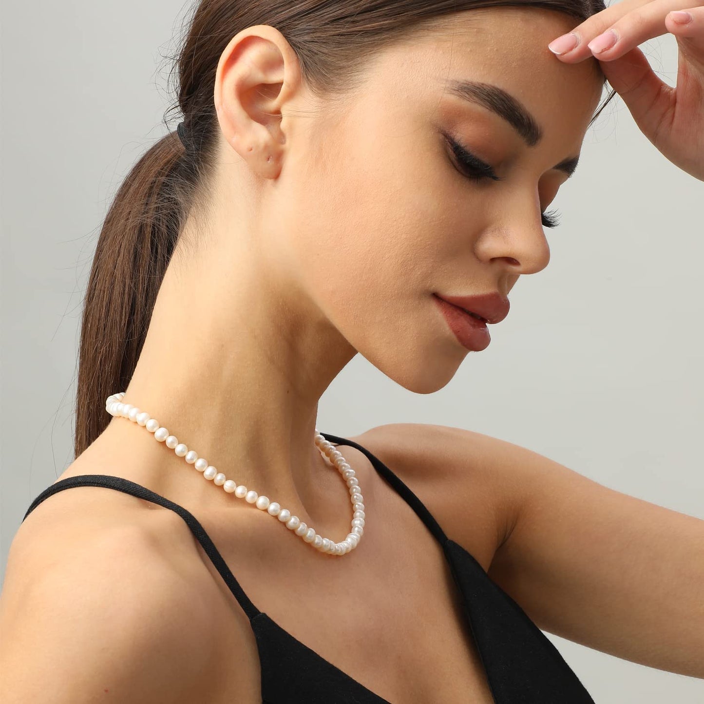 XYJZXY Pearl Necklace, Adjustable 18-Inch Strand, White Pearls 5-6mm, Handmade Jewelry for Her