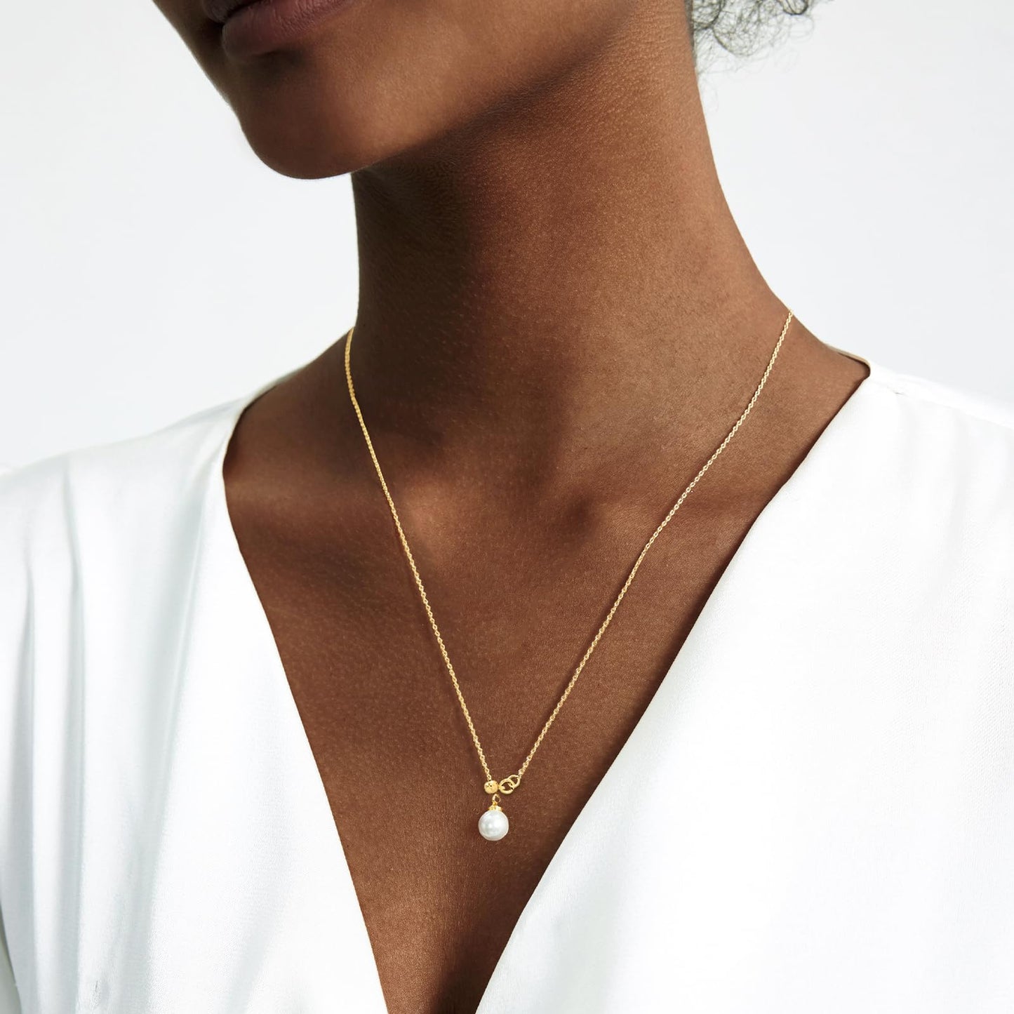 Zeffy Long Pearl Necklaces Dainty Gold Pearl Lariat Necklace Prom Drop Dangle Adjustable Necklace Trendy Simple Pearl Choker Y-Shaped Chain Wedding Women's Jewelry Gift