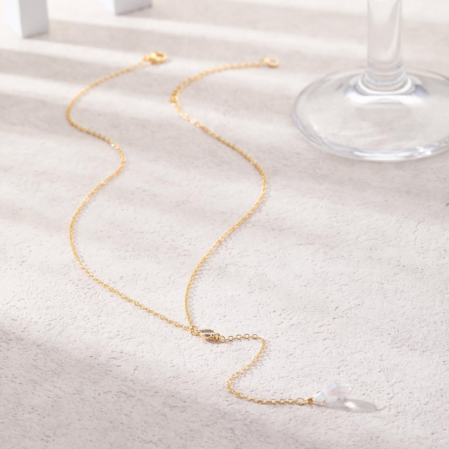 Pancert Gold Necklace for Women, Dainty Long Necklace 14k Gold Plated/Silver Y-Shaped Pendant Necklace Trendy Cz Beaded Chain Lip chain Drop Necklaces for Women Gift Jewelry