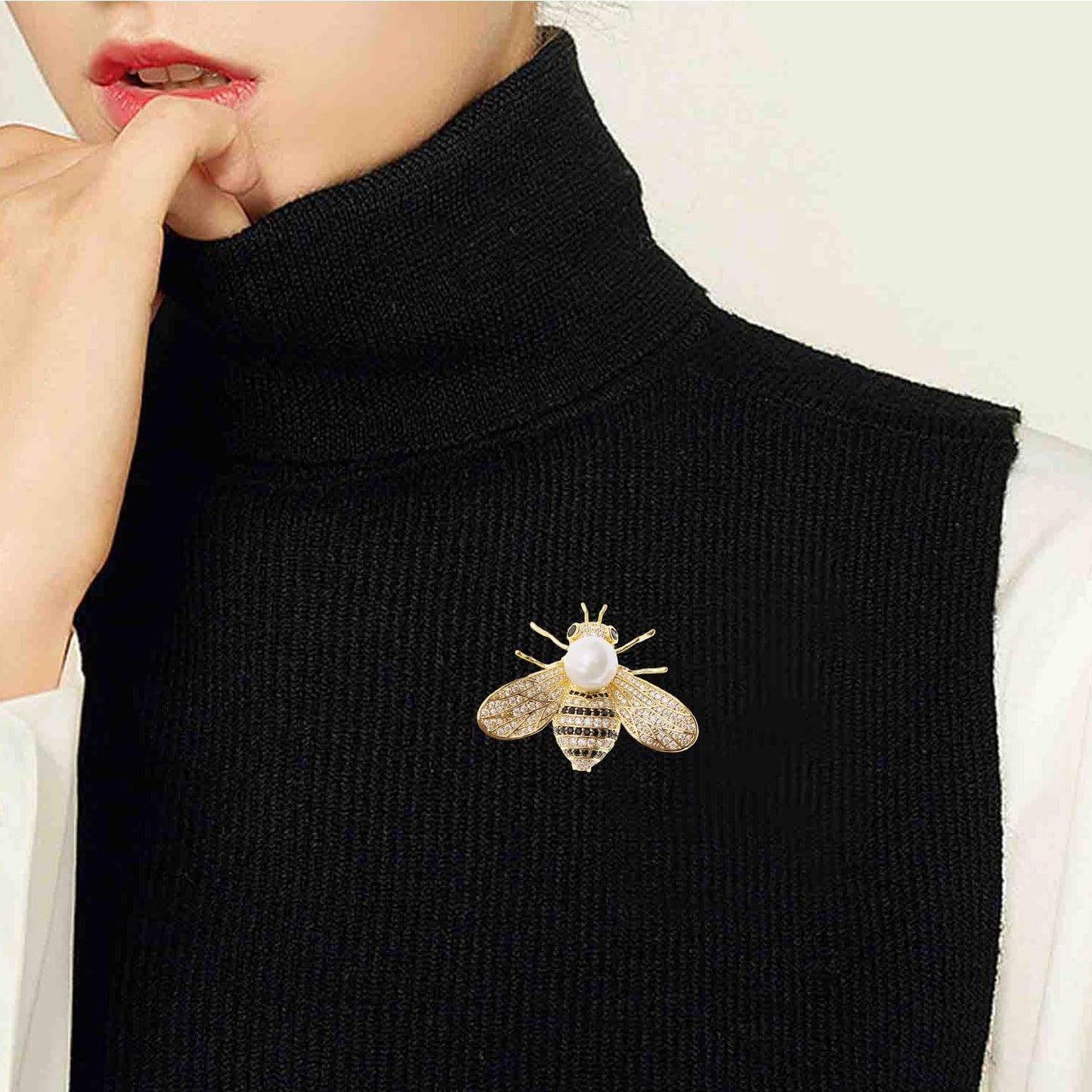 Honey Bee Brooches Crystal Insect Themed Bee Brooch Animal Fashion Shell Pearl Brooch Pin 14K Gold Plated (white pearl)