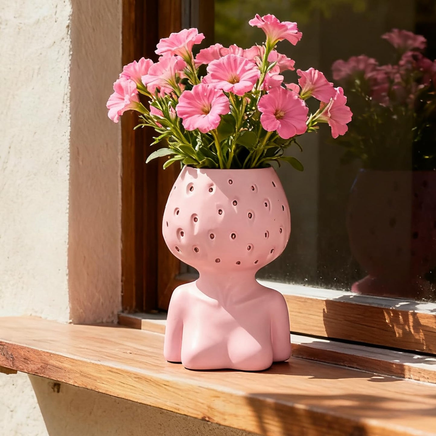 Female Body Vase, Strawberry Face Planter for Decor, Unique Cute Head Planter Pot Bust Planter with Drainage Hole, Resin Flower Pot for Indoor Outdoor Plants Succulents Aesthetic Home Decor Gift, Pink