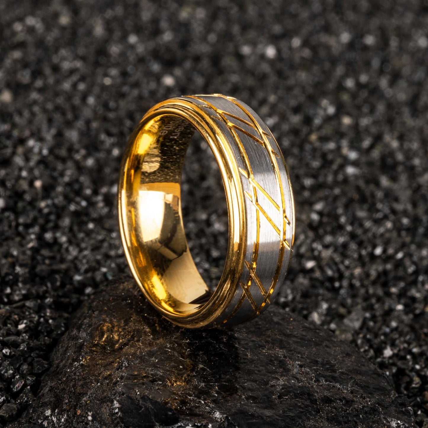 JEWPER 8mm Men Womens Wedding Band Tungsten Rings Gold Fashion Promise Carbide Silver brushed groove design on the outer ring Matte Finish Edge Comfort Fit size(9)