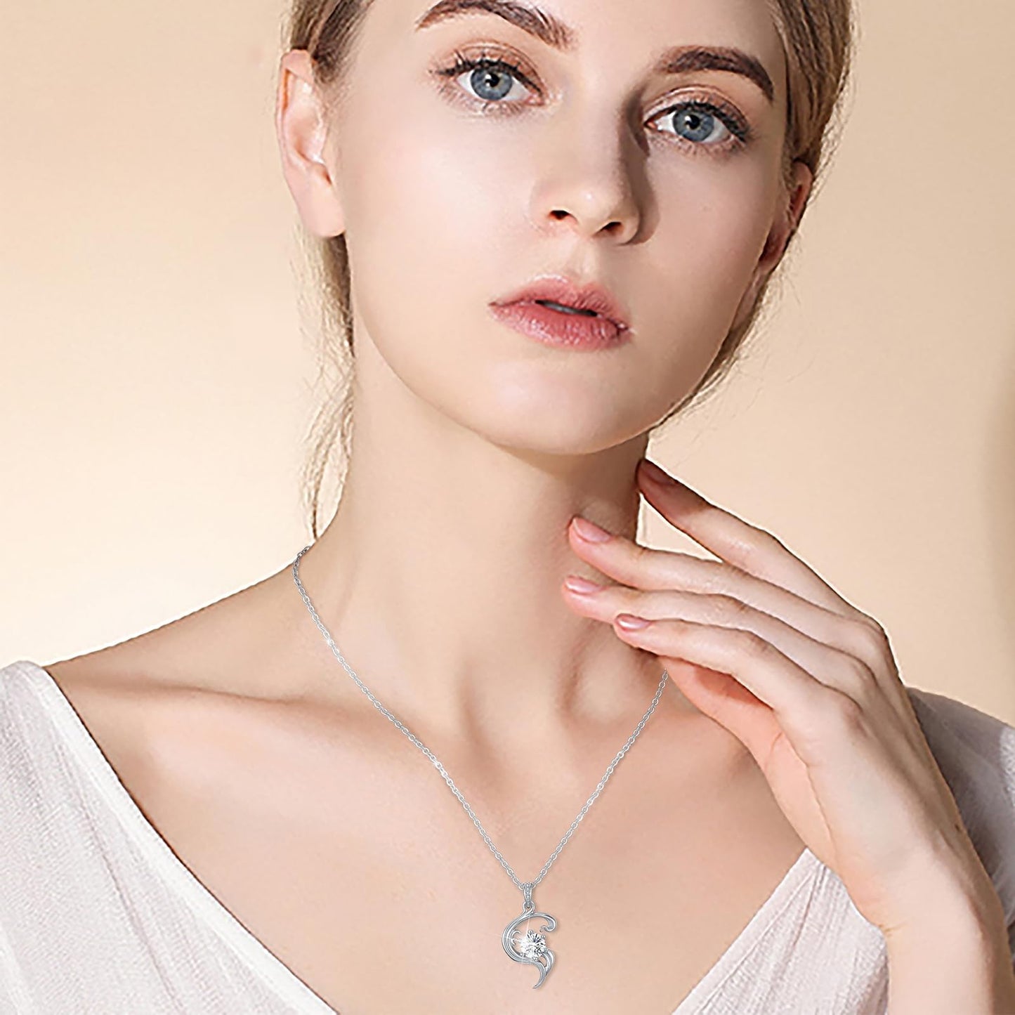 Sebina 2 Carat Moissanite Necklace 925 Sterling Silver Jewelry AAAAA Cubic Zirconia Wave Pendant Necklace Best Gifts for Mom Women Girlfriend Grandma Friend Lover Her Wedding Birthday Anniversary