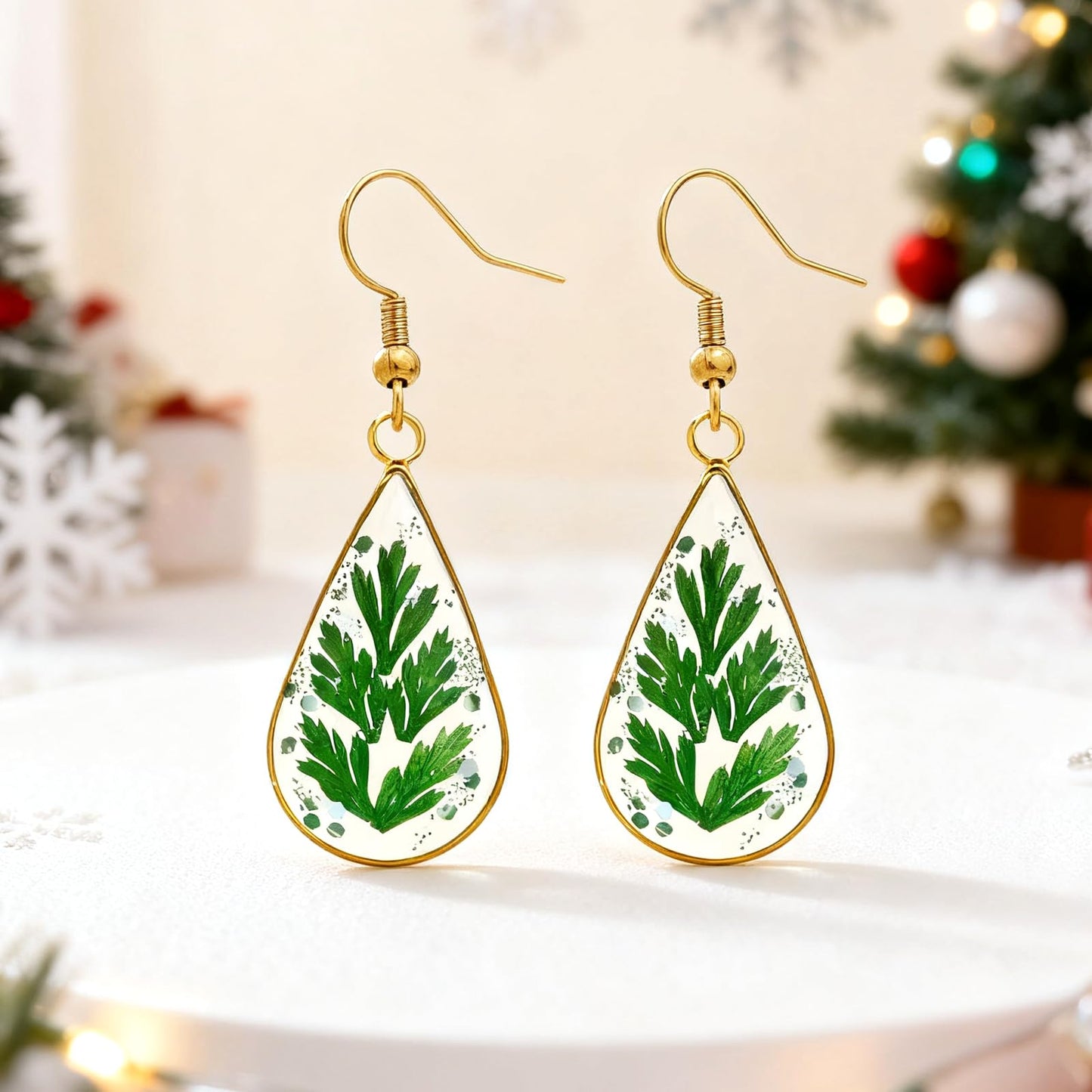 Jean Beau Handmade Pressed Leaf Earrings for Women, Unique Resin Green Dried Leaves Gold Plated Teardrop Dangle Drop Nature Floral Earings Fashion Summer Jewelry Gift
