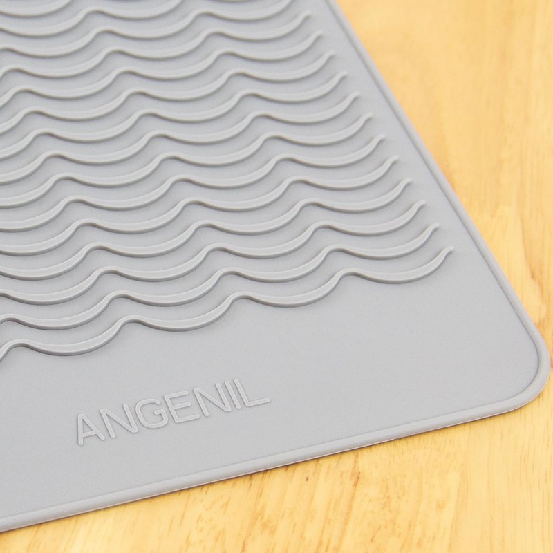 ANGENIL Large Heat Resistant Silicone Mat for Hot Hair Tools with Flat Iron Hair Straightener and Curling Irons Travel Essentials, Anti-scalding Accessories Pad Hot Tool Mat, Size 11.02" x 7.9"