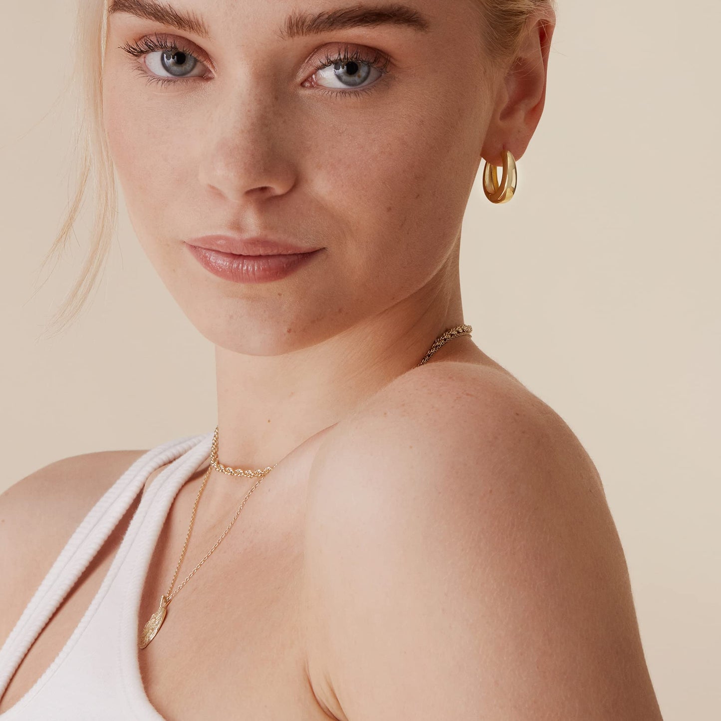 PAVOI Rhodium Plated 925 Sterling Silver Post Small Chunky Hoops Earrings - Thick Lightweight Gold Hoop Earrings for Women