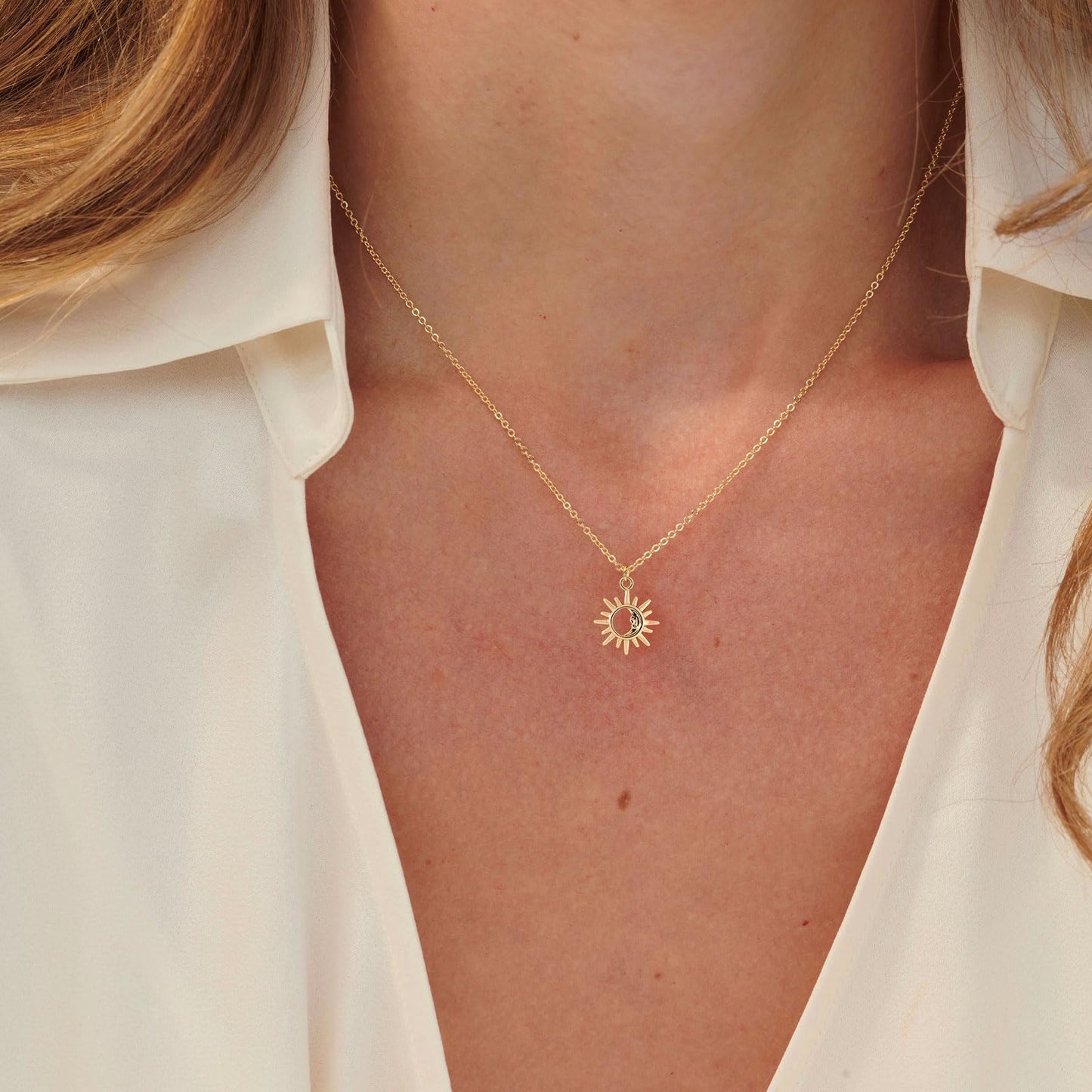 VRIUA Sun Necklace for Women 14k Gold Plated Dainty Sun Pendant Necklace Simple Gold Moon Necklace Minimalist Jewelry