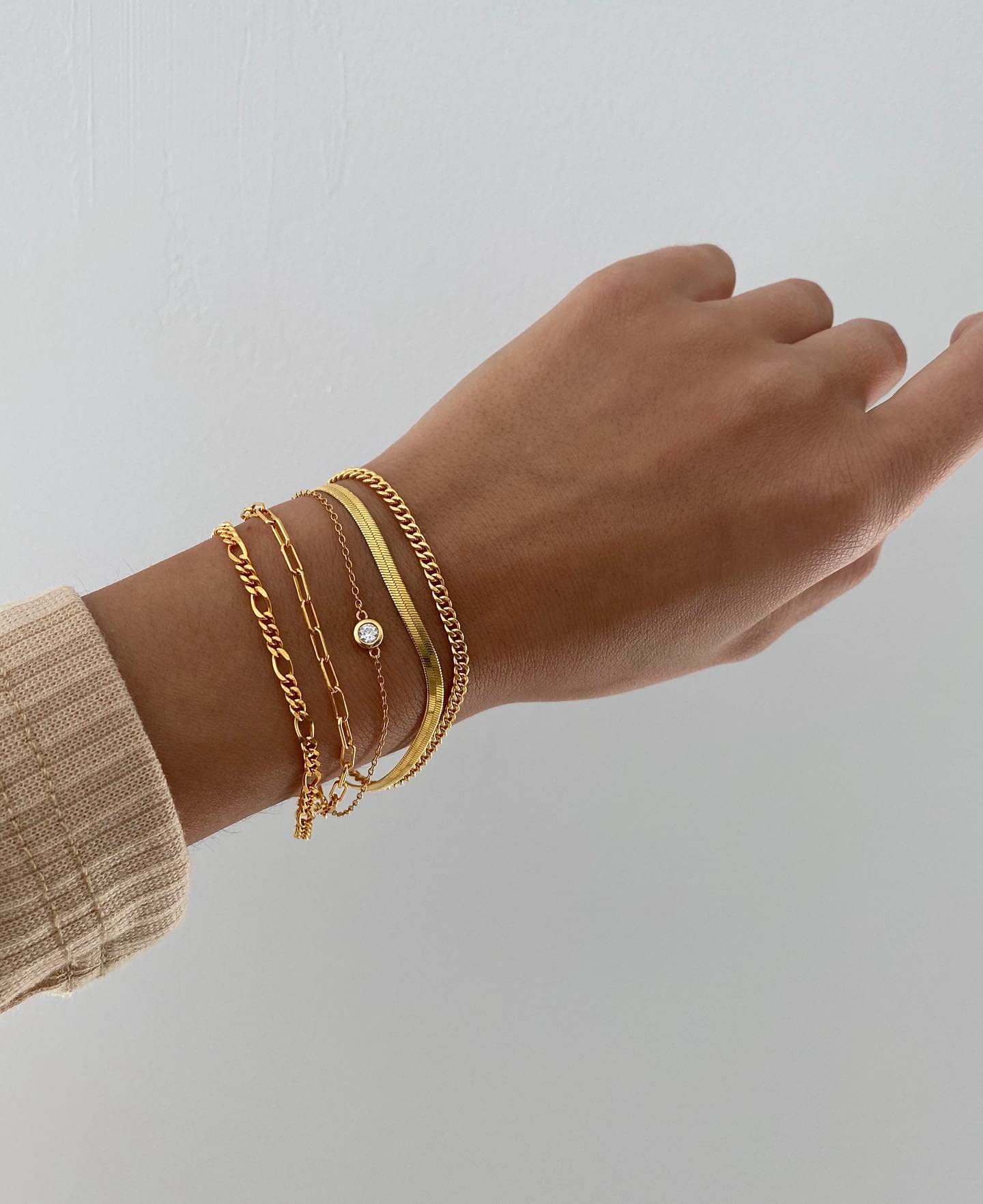 DEARMAY Gold Plated Bracelets for Women, 14K Real Gold Jewelry Set Cuban Link Beaded Chain Bracelets Figaro Paperclip Rope Herringbone CZ Bracelet Pack Gifts