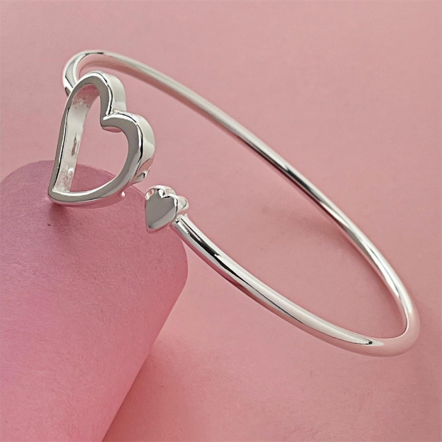Baoaichi 925 Sterling Silver Bracelet Heart Bangle Bracelets for Teen Girls Fashion Hollow Heart cuff Bracelets Love Friendship Jewelry gift for Her Birthday Holidays Couple Cuff Bangle (silver A)