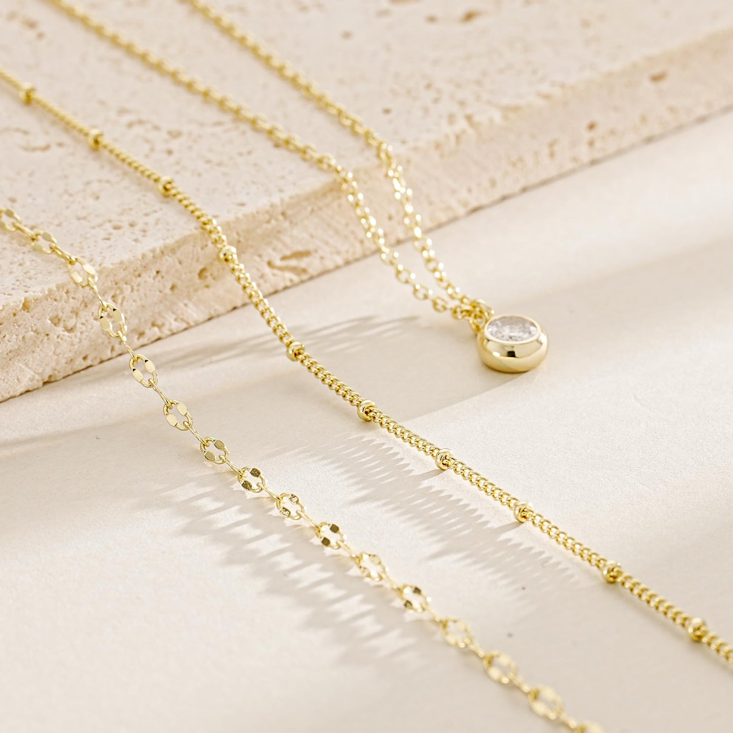 YOIHUR Layered Gold Necklaces for Women, 14K Gold Plated Necklace Trendy Layering Circle Zircon Pendant Necklace Set Jewelry for Women