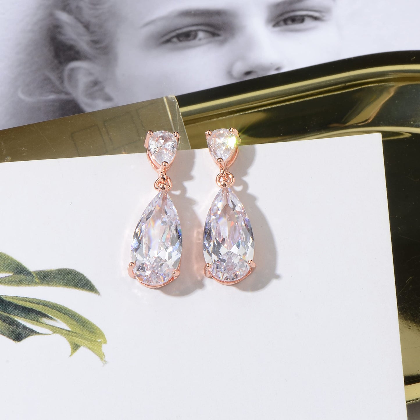 Wedding Jewelry Set for Bridesmaids Sterling Silver Teardrop CZ Crystal Cubic Zirconia Rhinestone Diamond Bridal Necklace Earrings Set for Bride Mother of Bride Party Prom Birthstone Costume