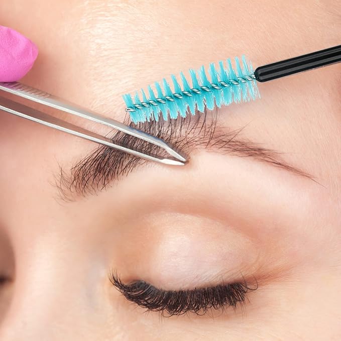 G2PLUS 100PCS Disposable Eyelash Brushes, Adjustable Mascara Wands Makeup Applicator, Lash Spoolies Brushes for Eyelash Extensions and Eyebrows (Blue)