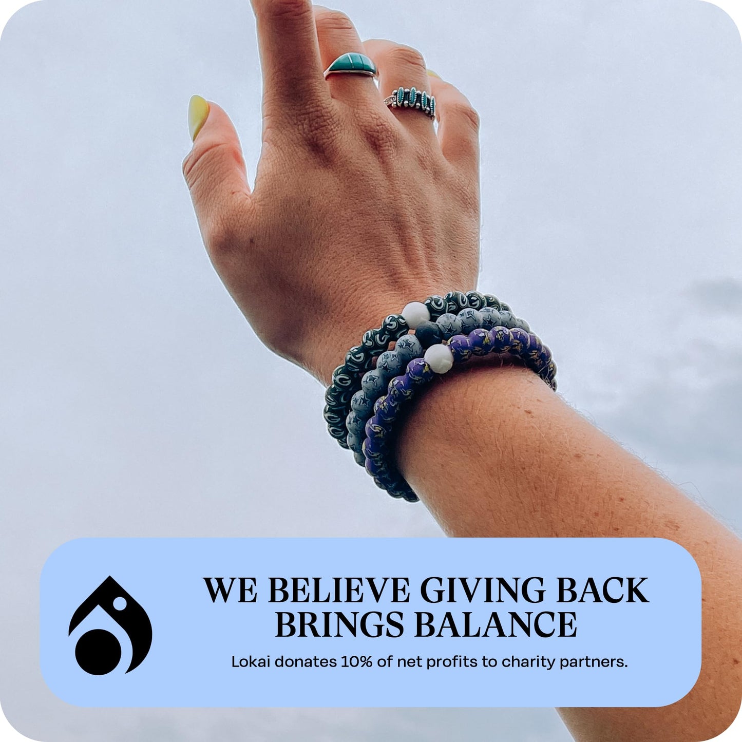 Lokai Silicone Beaded Bracelet for Men & Women, NFL Football Collection - Green Bay Packers, Green Logo, Medium - Silicone Jewelry Fashion Bracelet Slides-On for Comfortable Fit