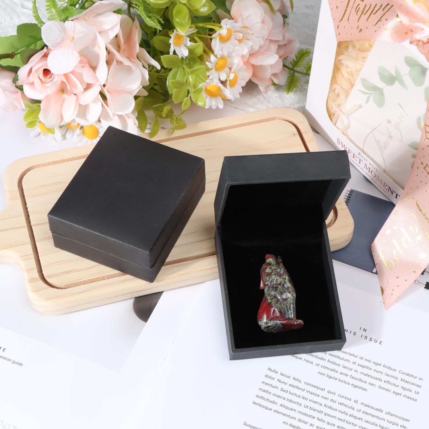 Artistone Dragon Bloodstone Wolf Statue 2" Howling Wolves Figurine Ornament for Home Decor Healing Crystal Animal Sculpture with Gift Box