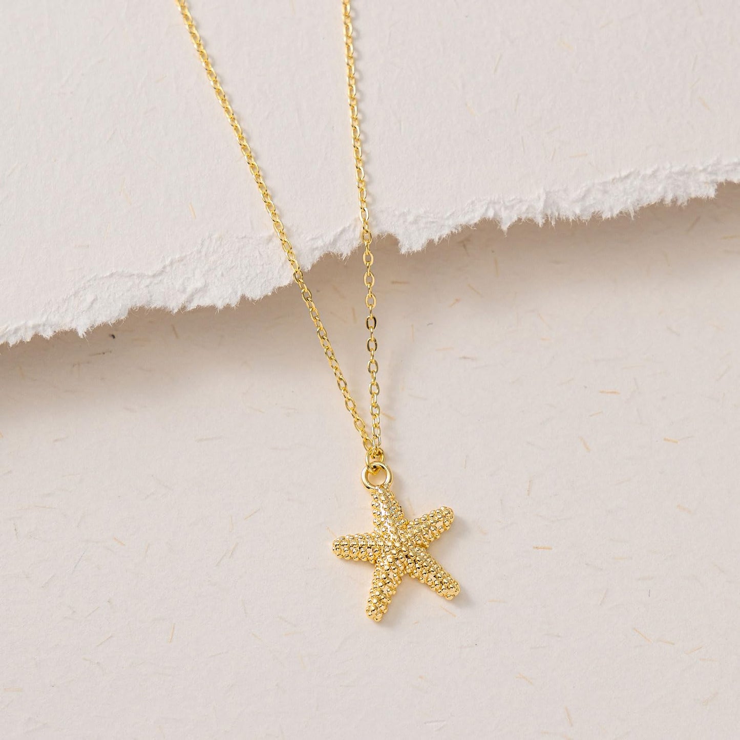VRIUA Starfish Necklace for Women – 14K Gold Plated Starfish Pendant Necklace – Dainty Ocean Beach Jewelry Gift