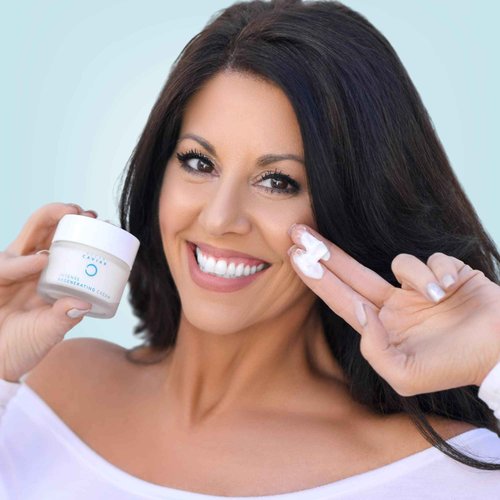 Noche Y Dia Day & Night Moisturizing Bundle - Vitamin C Face Cream & Caviar Face Cream