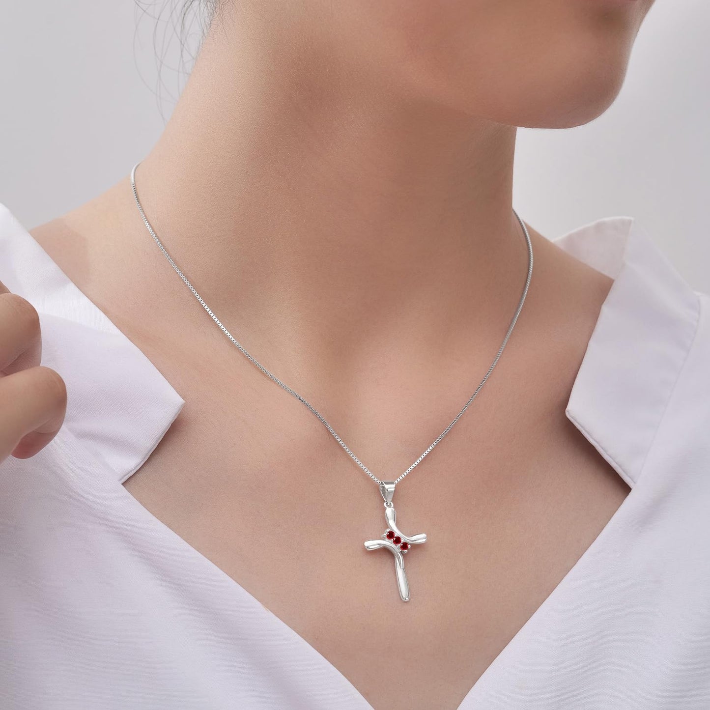 EVERU S925 Sterling Silver Cross Necklace for Women Birthstone Necklace with Cubic Zirconia 18K Gold Plated Cross Pendant Jewelry Ideal Gift Red Garnet January