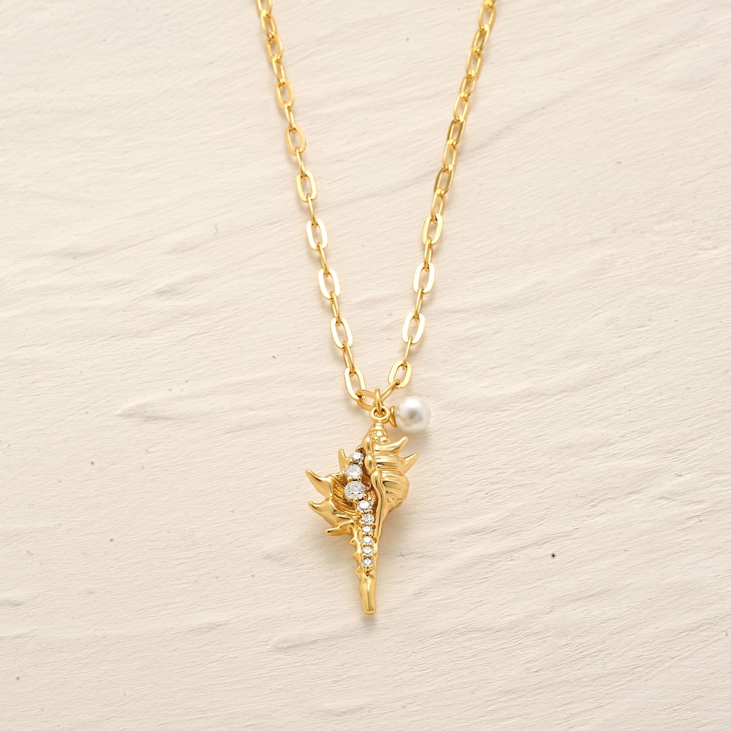 MYEARS Women Gold Necklace Conch Shell Pendant Pearl Bead Cubic Zirconia 14K Simple Dainty Oval Chain Everyday Summer Beach Jewelry