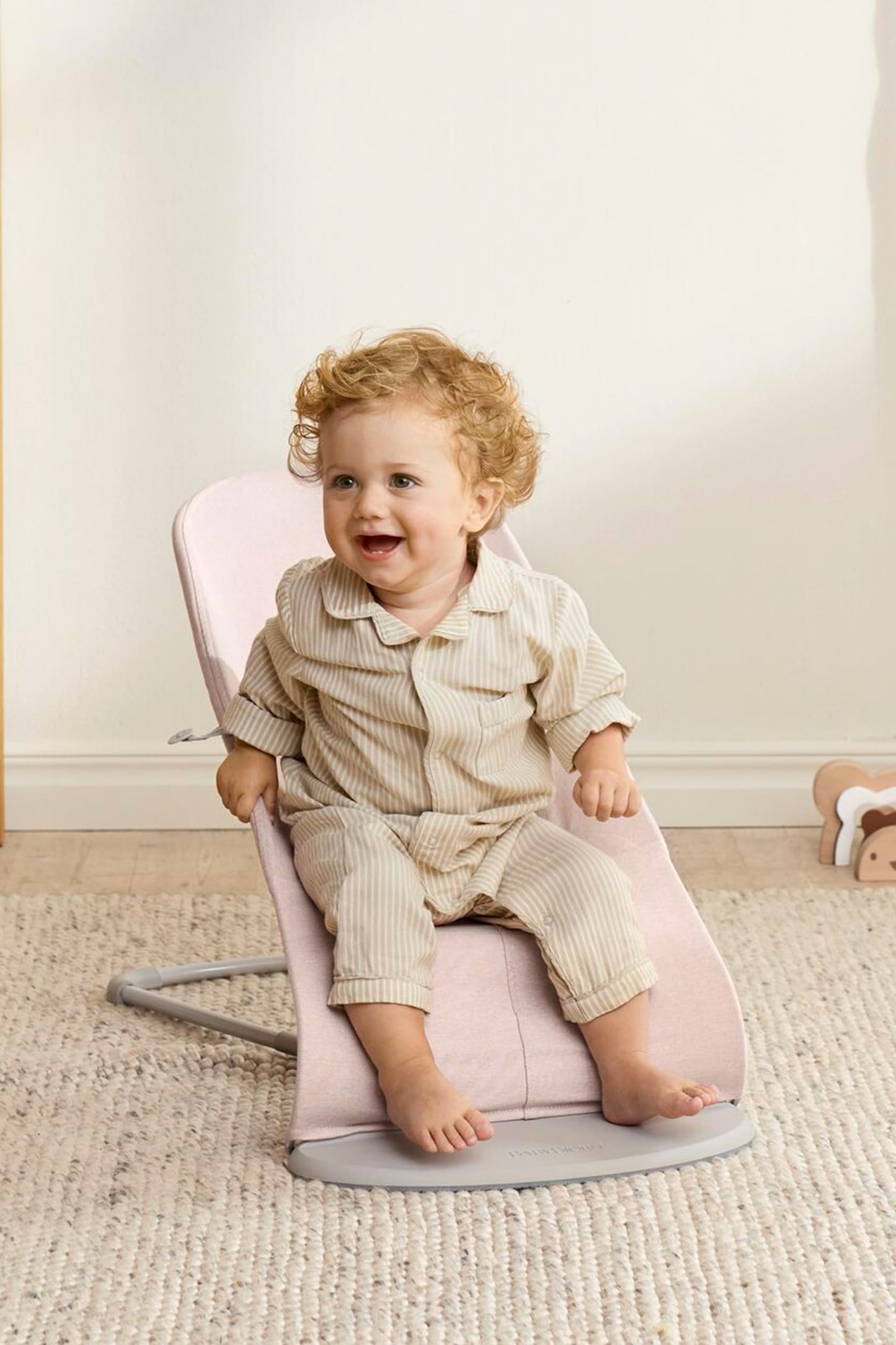 BabyBjörn Bouncer Bliss, Light Pink, Woven Melange | 2-in-1 Adjustable Baby Bouncer Seat and Toddler Chair, Newborn to Toddler (8-29 lbs), 4 Positions, Lightweight & Portable