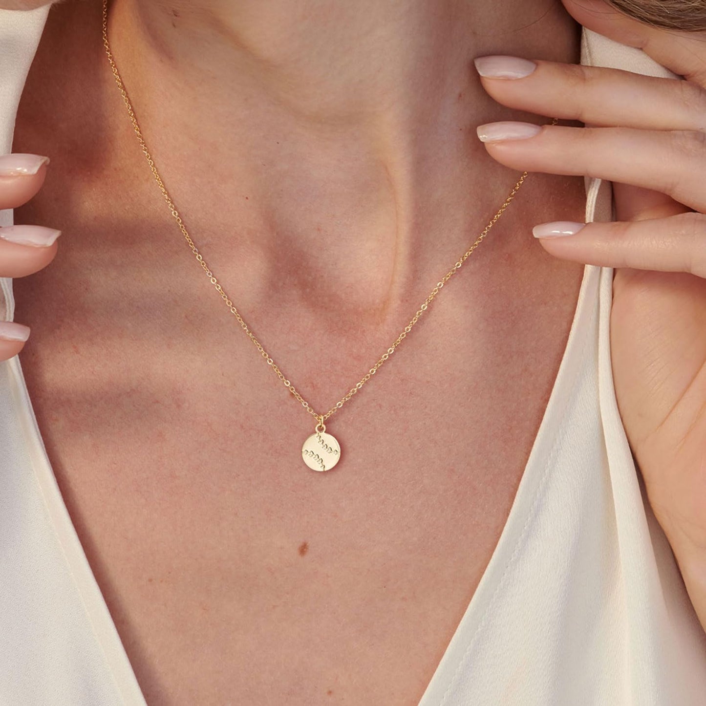 VRIUA Baseball Necklace – 14K Gold Plated Dainty Baseball Necklaces Minimalistic Trendy Necklaces for Women Jewelry