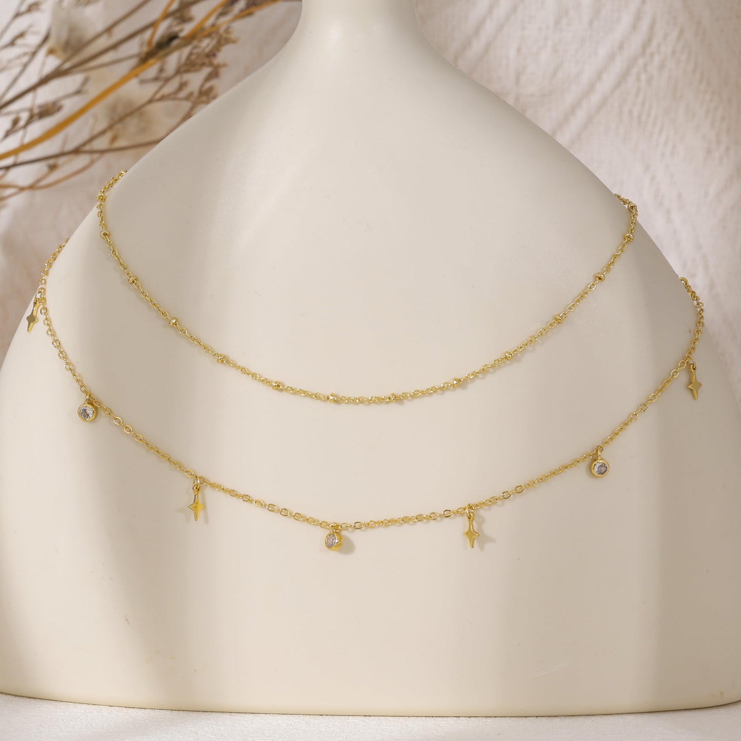 SELFROSE Layered Gold Necklaces For Women,Dainty Charm Chain Necklace Stack Gold Plated Choker Necklaces For Women Trendy Simple Charm Layered Necklace Set Fashion Accessories Jewelry