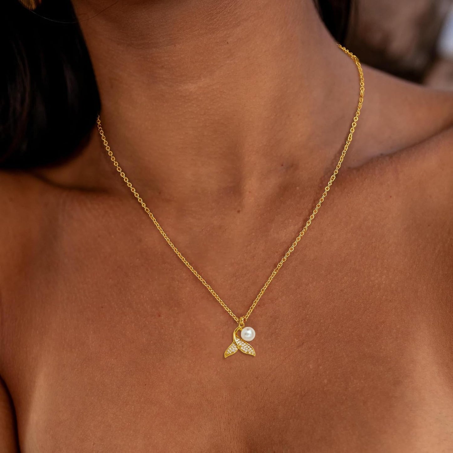 JOBICY Starfish Necklace, 14k Gold Pearl Pendant, Dainty Women's Trendy Waterproof Summer Beach Jewelry, Gift for Her