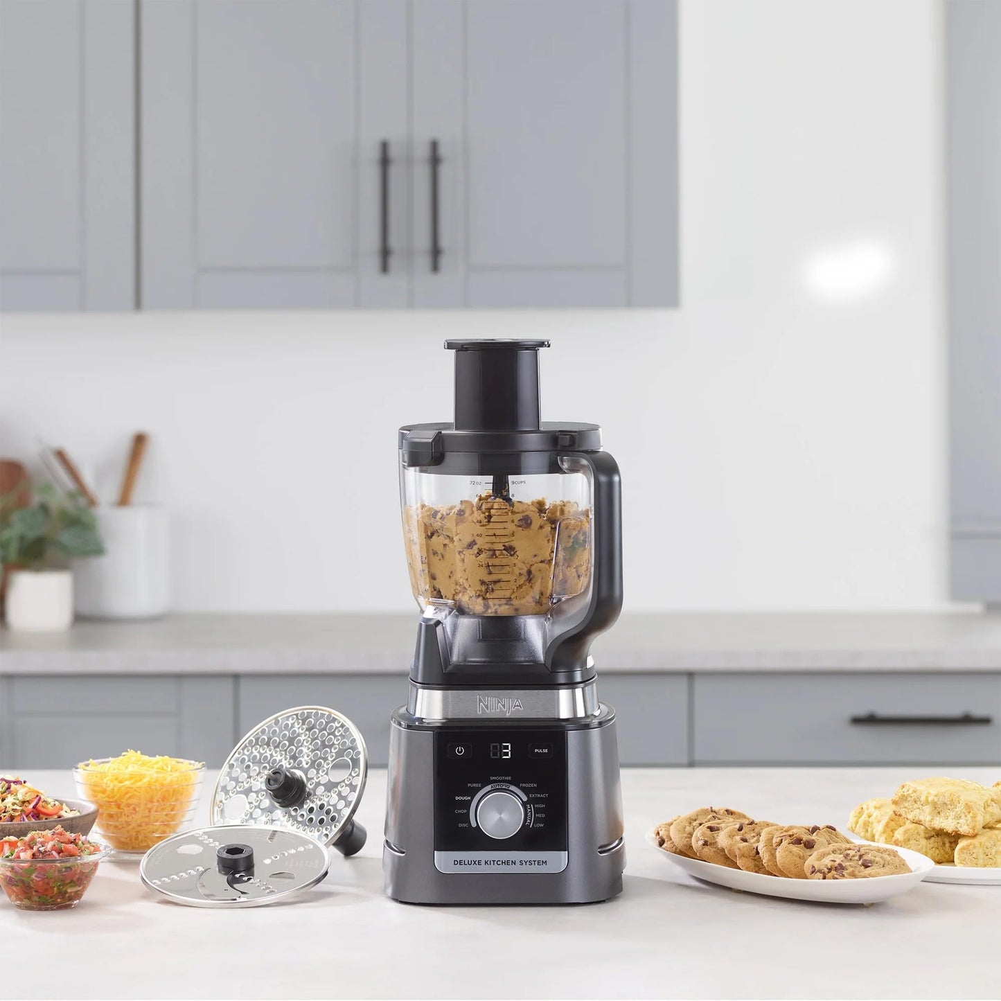 Ninja (Refurbished) CO905KS Deluxe Kitchen System, 1600 WP Auto-IQ Base, 88-oz. Picther, 9-cup Deluxe Food Processor, (2) 24-oz. Single-Serve Cups (Renewed)