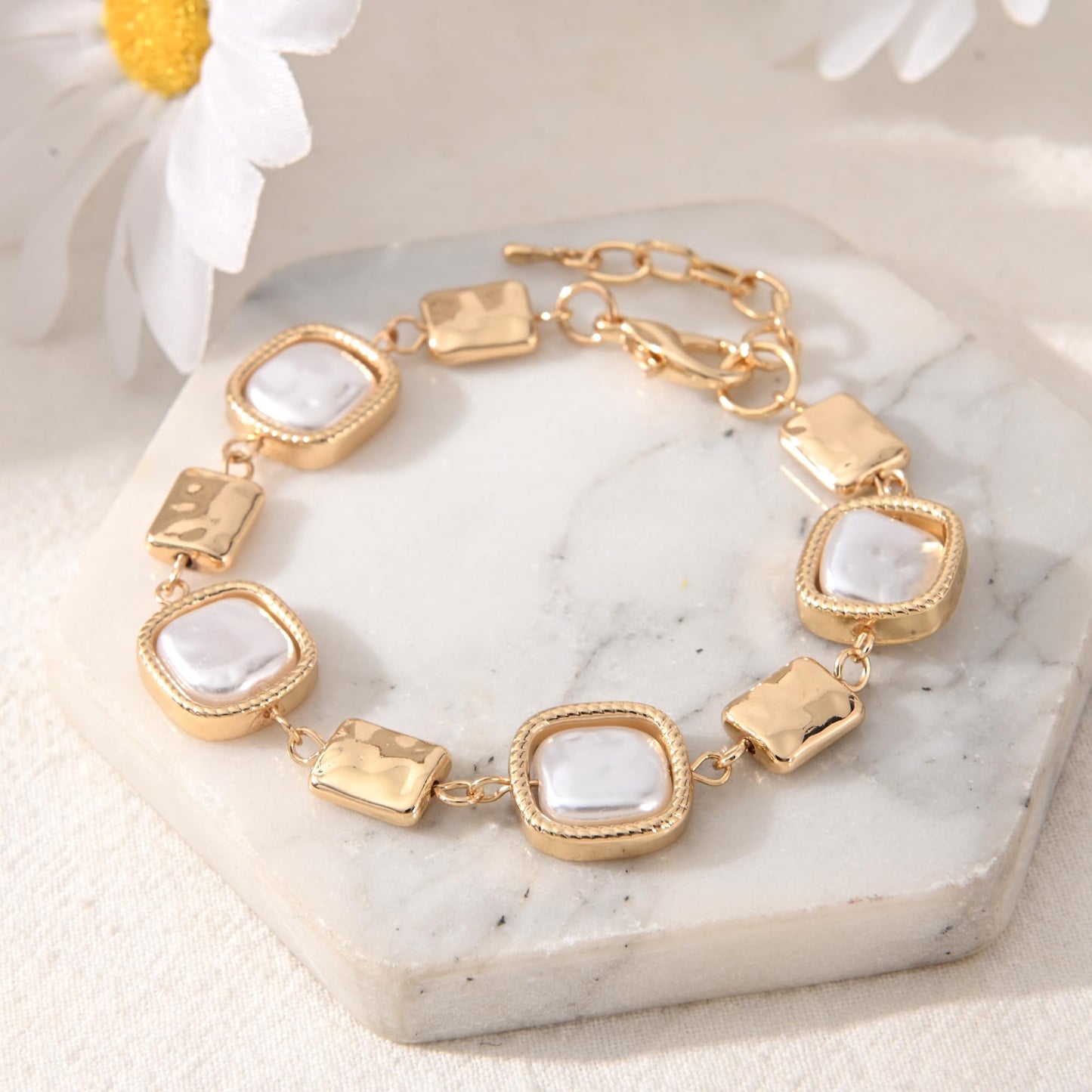 Ginyejly 14K Gold and Silver Plated Special Cain Link with Toggle Clasp Closure in Daily or Party for Women Fashion Jewelry Gifts (square&pearl)