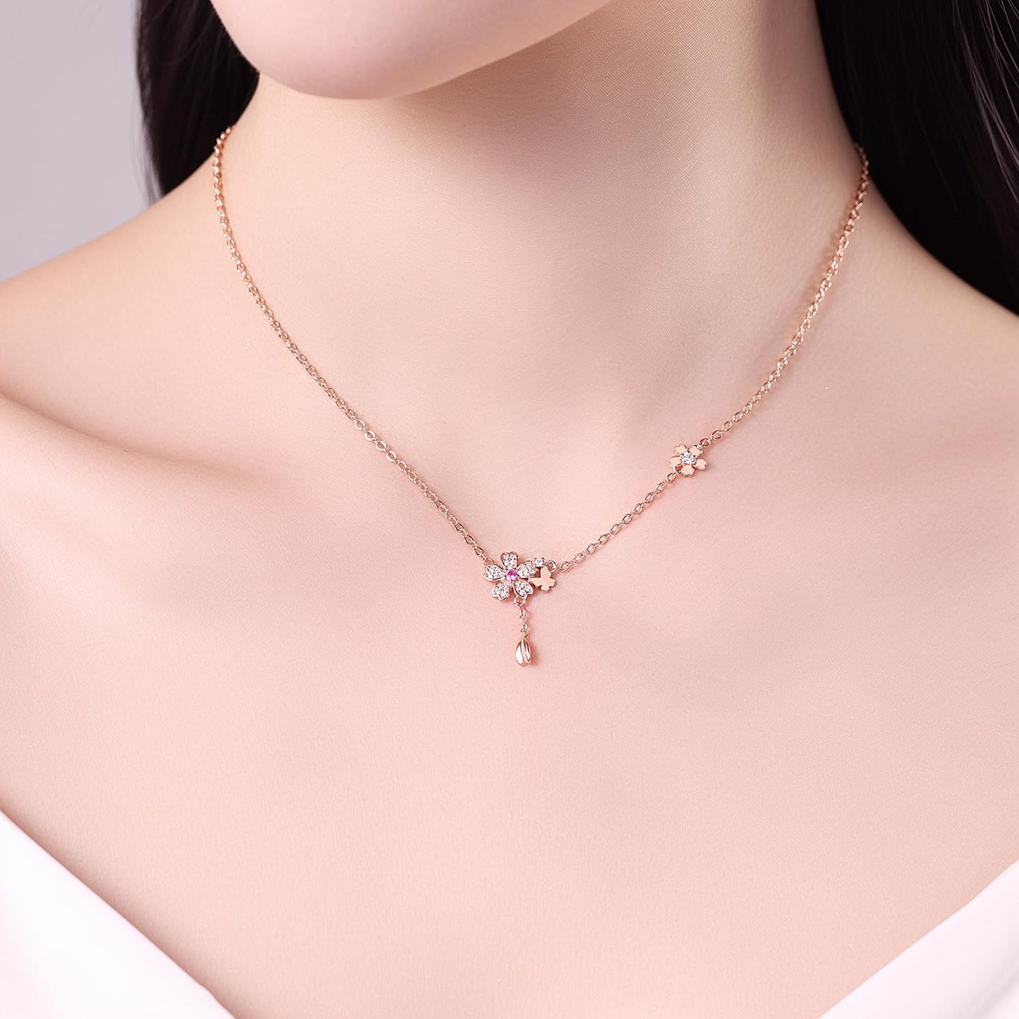 MISEFF 925 Sterling Silver Fashion Pendant Necklace for Women，Fashion Jewelry, 18K Gold Plated， Advanced Retro Series Link Chains ，Basic Multifunctional Accessories Suitable for Multiple Occasions and Daily Wear (Cherry Blossom Butterfly)