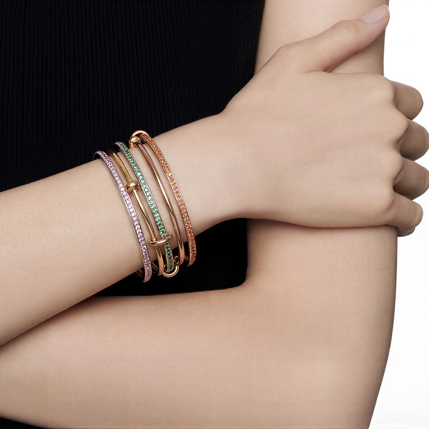 Musishiyu Gold Bracelets for Women Stacking Bangle - 18K Mixed Metal Tri-Color Rolling Interlocking Bands, Cubic Zirconia Fidget Anxiety Jewelry, Perfect Gifts for Mom Wife Grandma
