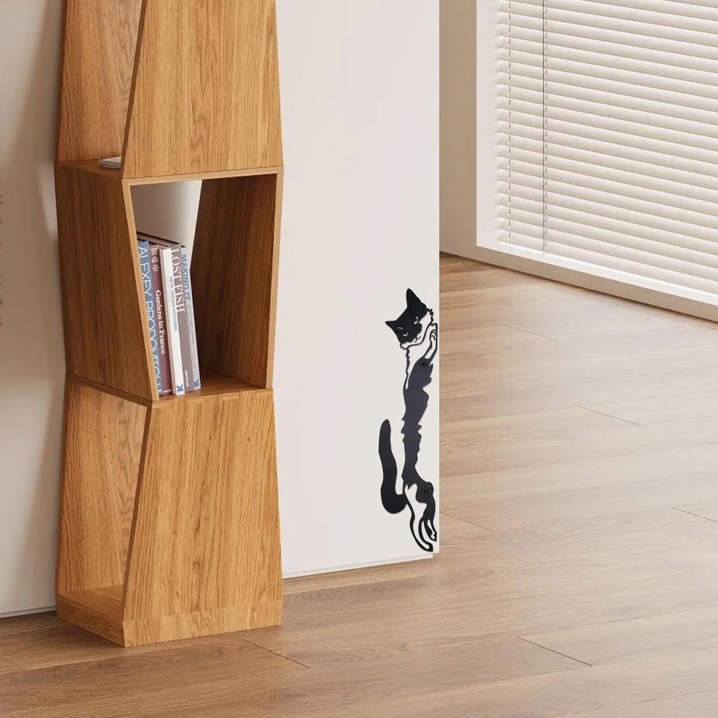 KOLYMAX Black Metal Cat Wall Art Decor, 13.39 x 4.17 Inches, Modern Powder Coated Finish, Wall Mounted Door Topper, Indoor Outdoor Decorative Hanging Sculpture
