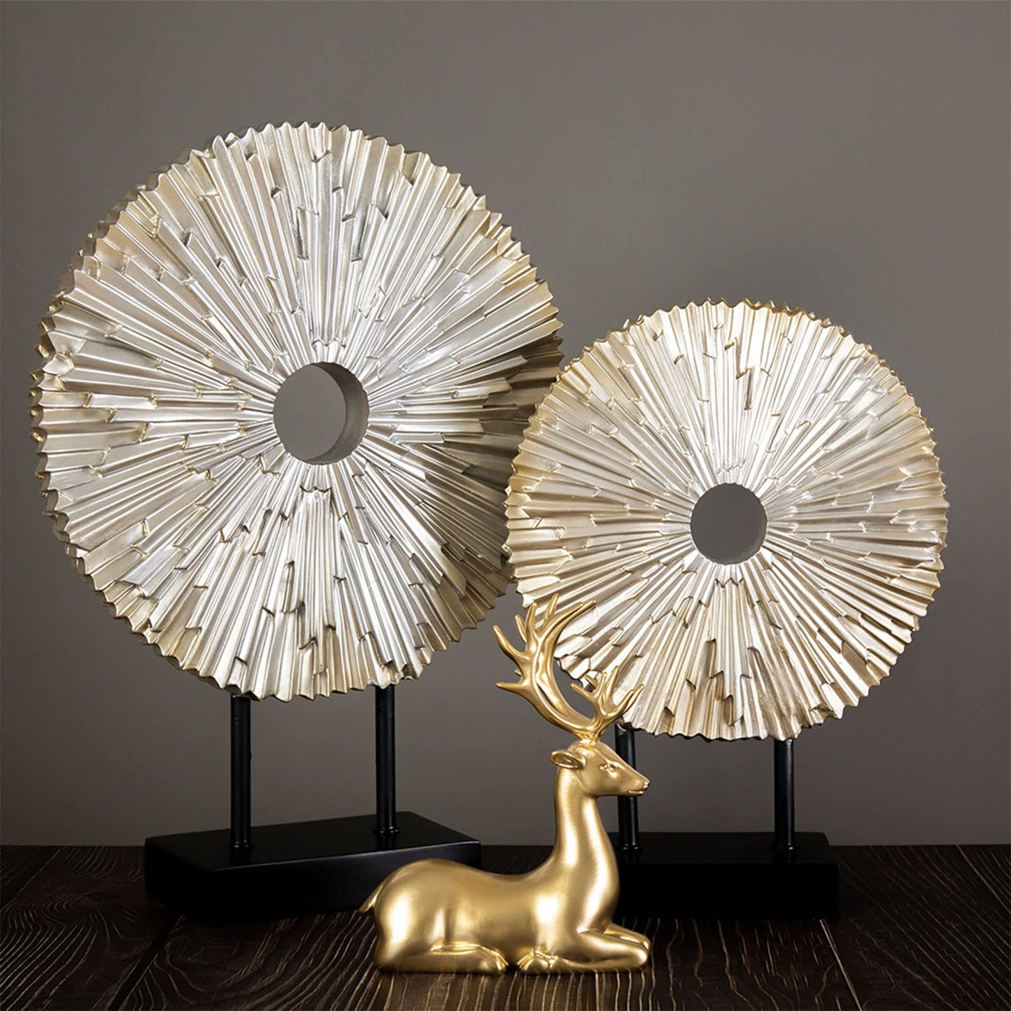 2PCS Carved elk Statue Resin Ornaments, Christmas Reindeer Fortune Seeking Decoration Modern Retro Art Standing and Sitting Posture, Applicable to Living Room and Bedroom (Pure Gold)