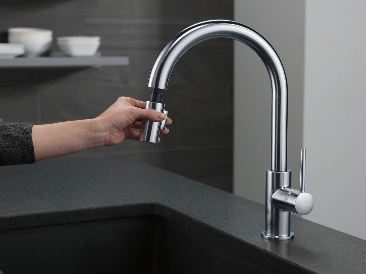 Delta Faucet Trinsic Brushed Nickel Kitchen Faucet, Kitchen Faucets with Pull Down Sprayer, Kitchen Sink Faucet, Faucet for Kitchen Sink with Magnetic Docking, Arctic Stainless 9159-ARLS-DST