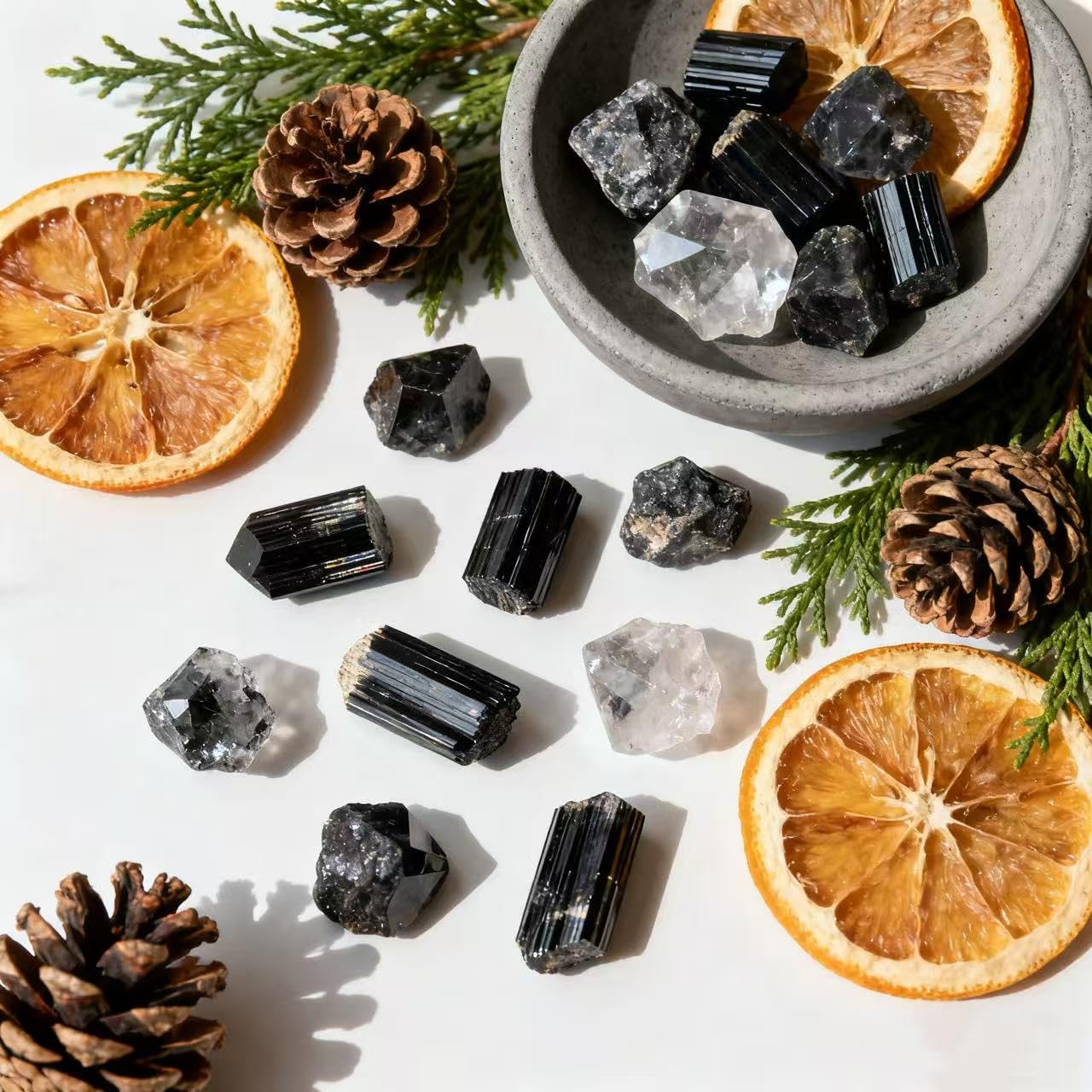 Sulanvi Bulk Raw Amethyst Crystals - Beginner DIY Healing Crystal Set, 0.6-1.2” Natural Unpolished Gemstones for Terrarium, Meditation, Tarot, Grids, Aroma Stone, 0.45lb