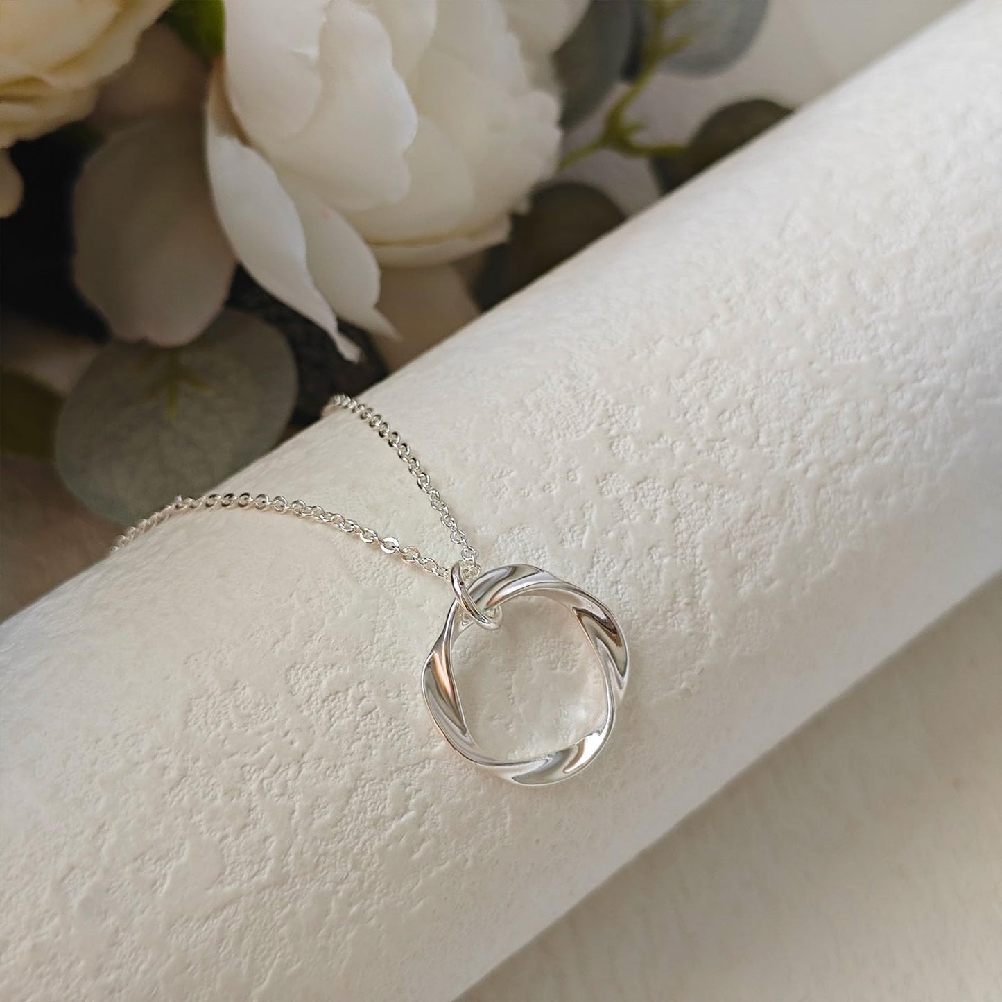 OGD Silver Necklace for Women 925 Silver Plated Trendy CZ Charms Dainty Circle Rondelle Pendant Choker Necklace for Women Two-Toned Cubic Zirconia collar Necklace Hypoallergenic Delicate Jewelry