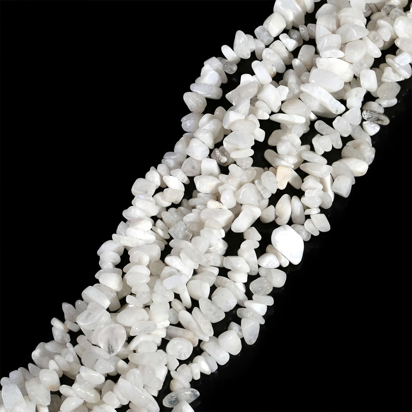 Natural Chip Stone Beads 450pcs White Moonstone Chips 5-8mm Genuine Real Irregular Healing Crystal Rocks Hole Drilled DIY Loose Gemstone Beads for Jewelry Making Bracelet Earrings Necklace Crafting