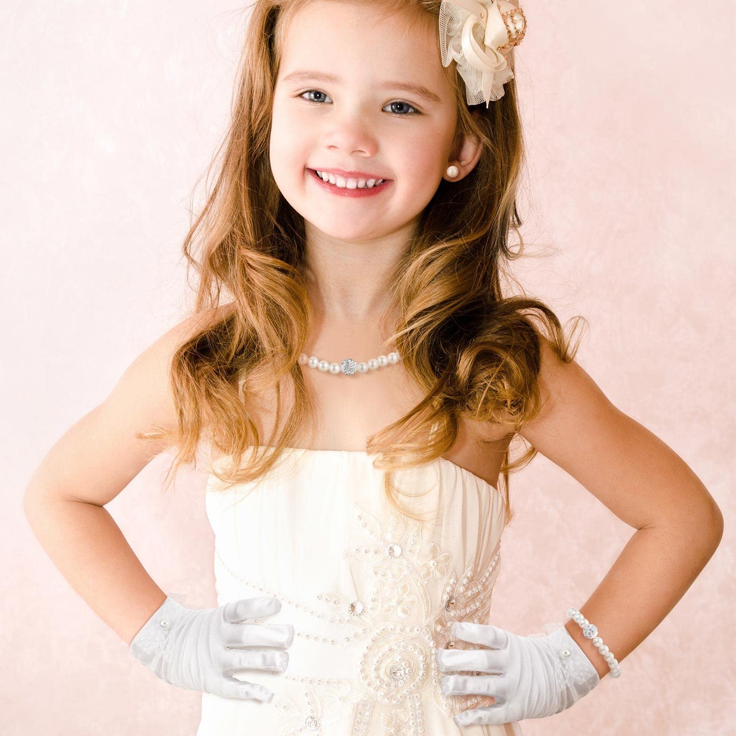 Geyoga 4 Pcs Pearl Necklace Set for Little Girls Toddler Girls Jewelry Communion Gloves for Kids Christmas Tea Party Wedding(Modern Style,4-8 Years)