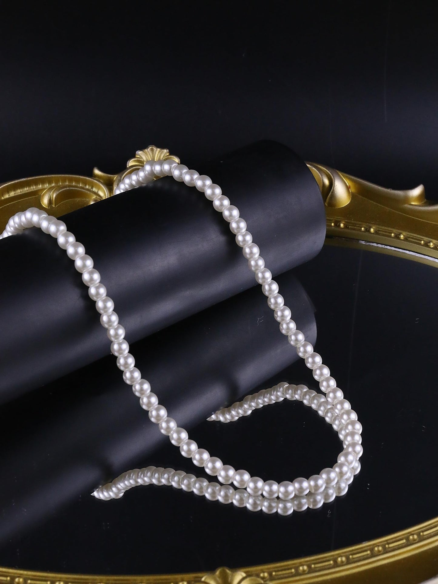 Lookray Pearl Necklace for Women Dainty 6MM Round Imitation Pearl Choker Necklace Simple Multilayer ‌Pearls Choker Fashion Wedding Pearls Jewelry for Brides